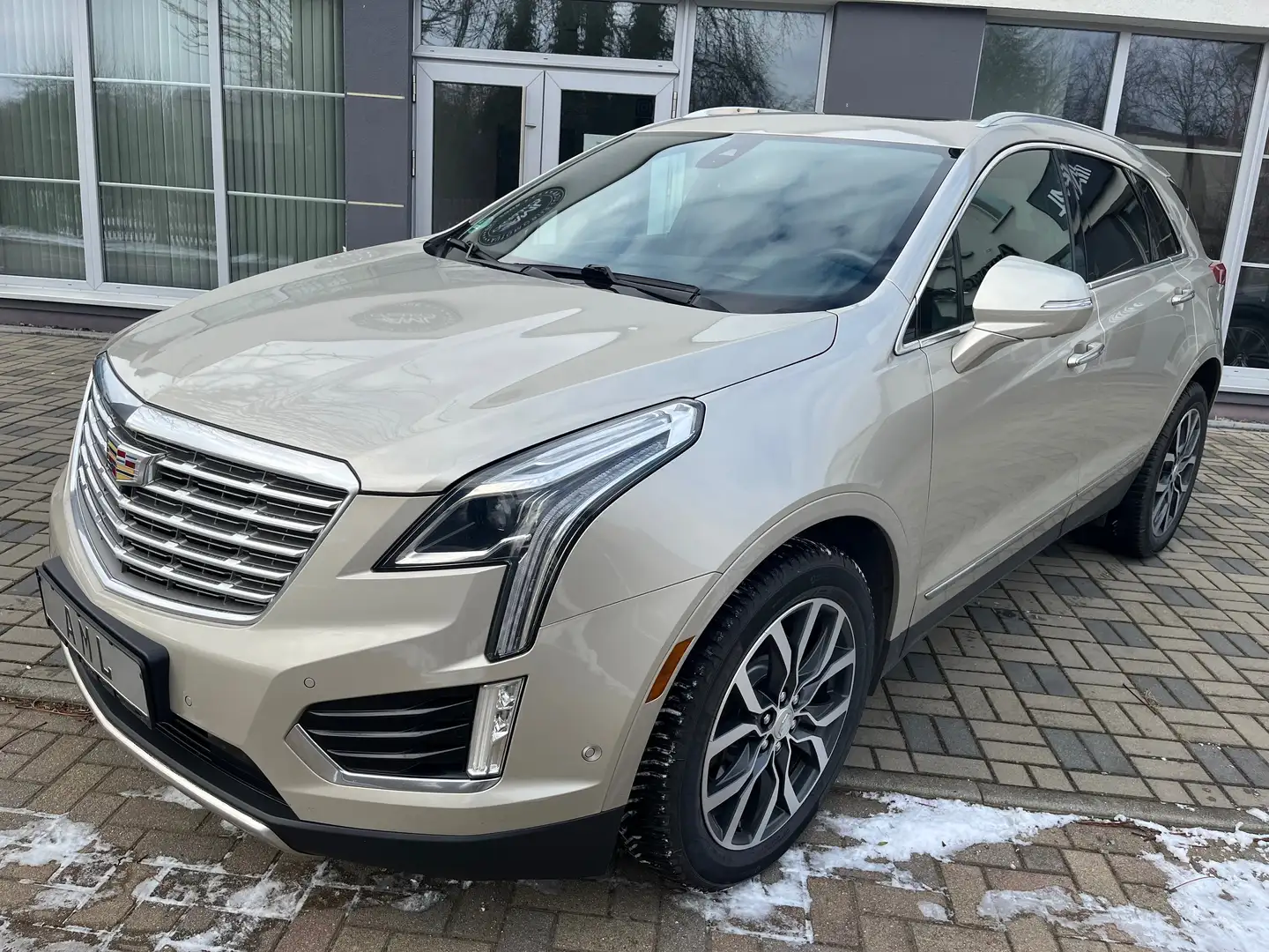 Cadillac XT5 Platinum AWD Silber - 1