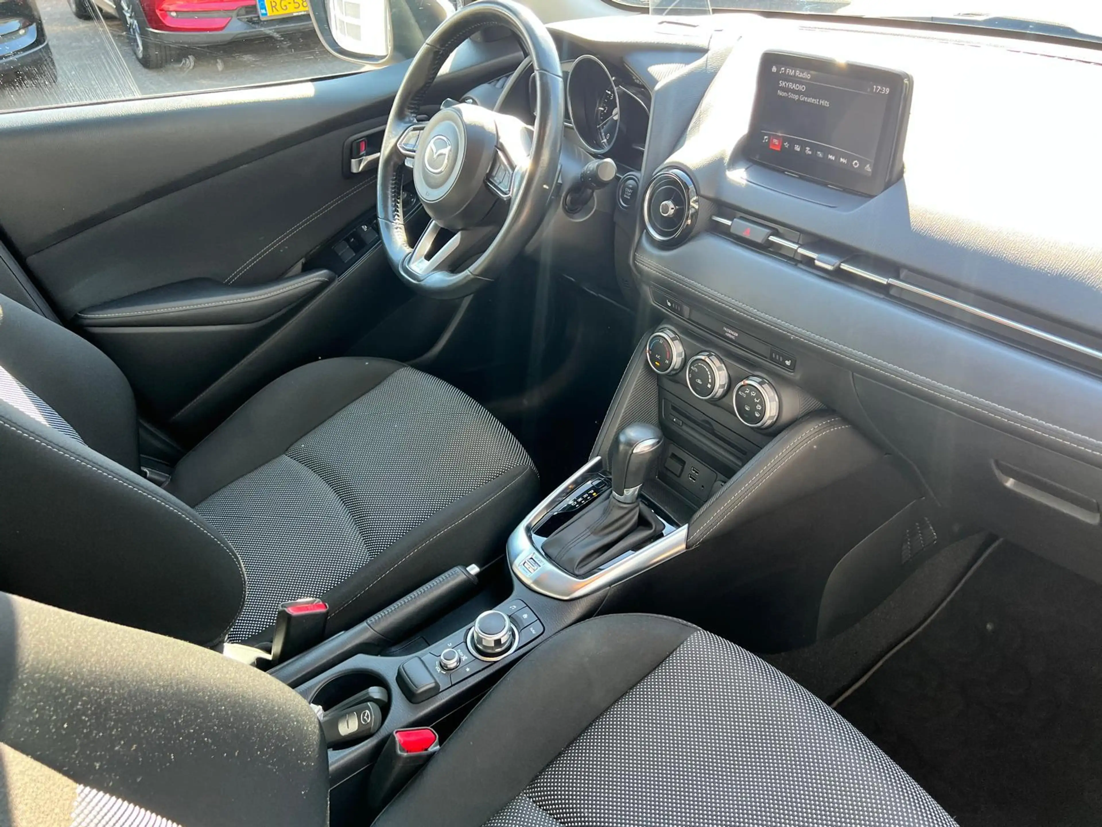 Mazda 2 1.5 Skyactiv-G GT-M AUTOMAAT | TREKHAAK | A. CAMER — photo 13
