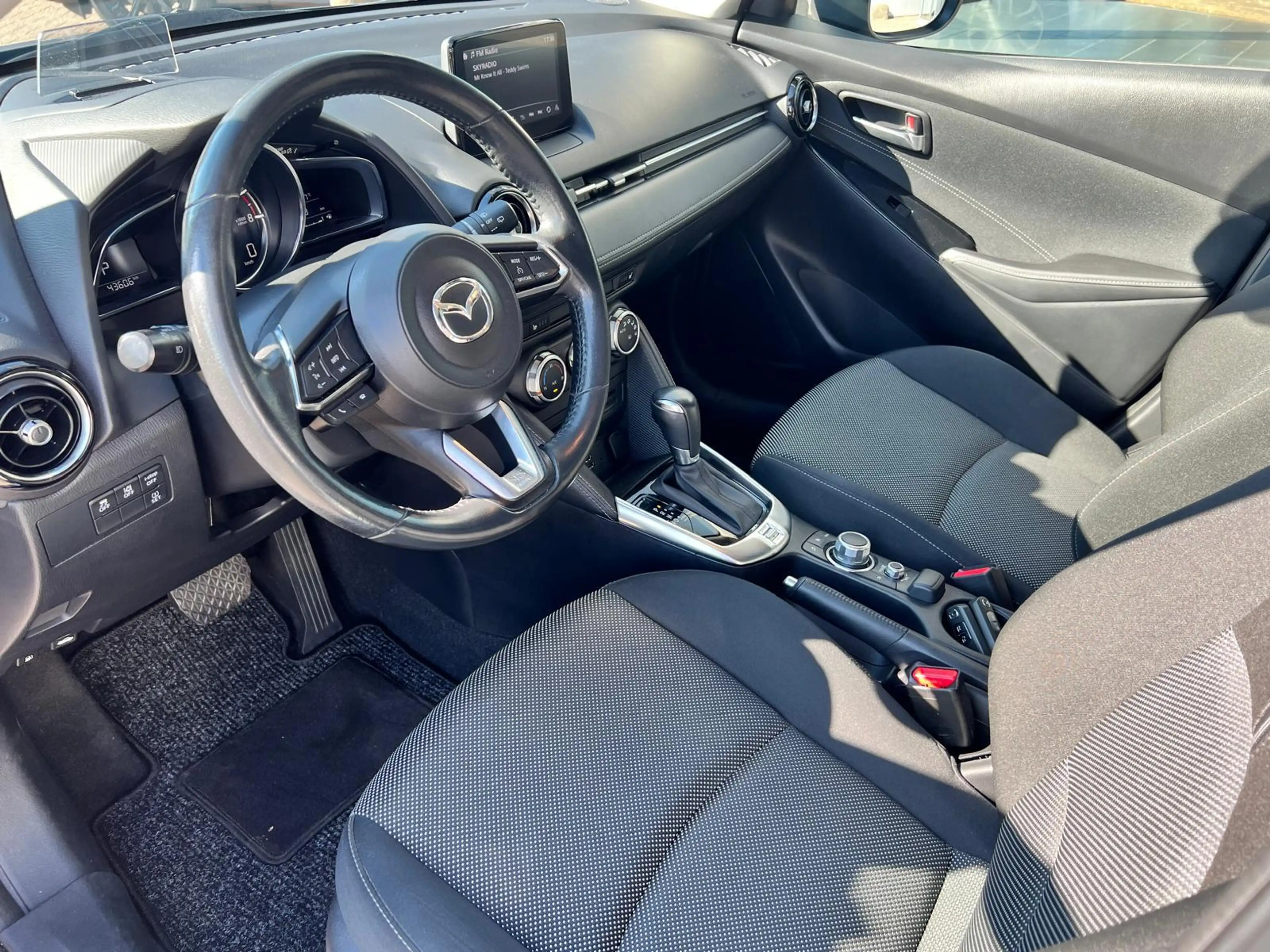 Mazda 2 1.5 Skyactiv-G GT-M AUTOMAAT | TREKHAAK | A. CAMER — photo 11