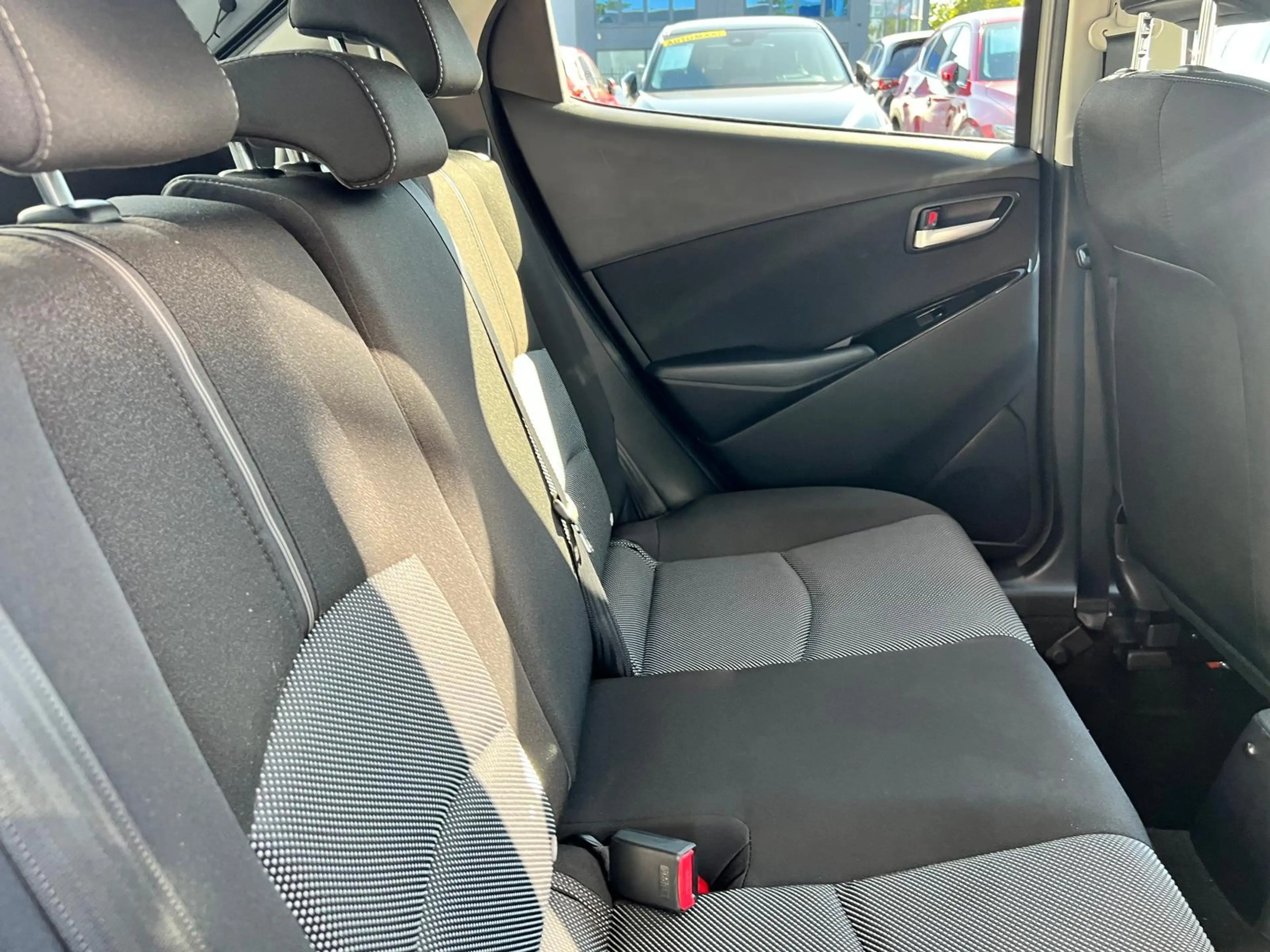 Mazda 2 1.5 Skyactiv-G GT-M AUTOMAAT | TREKHAAK | A. CAMER — photo 17