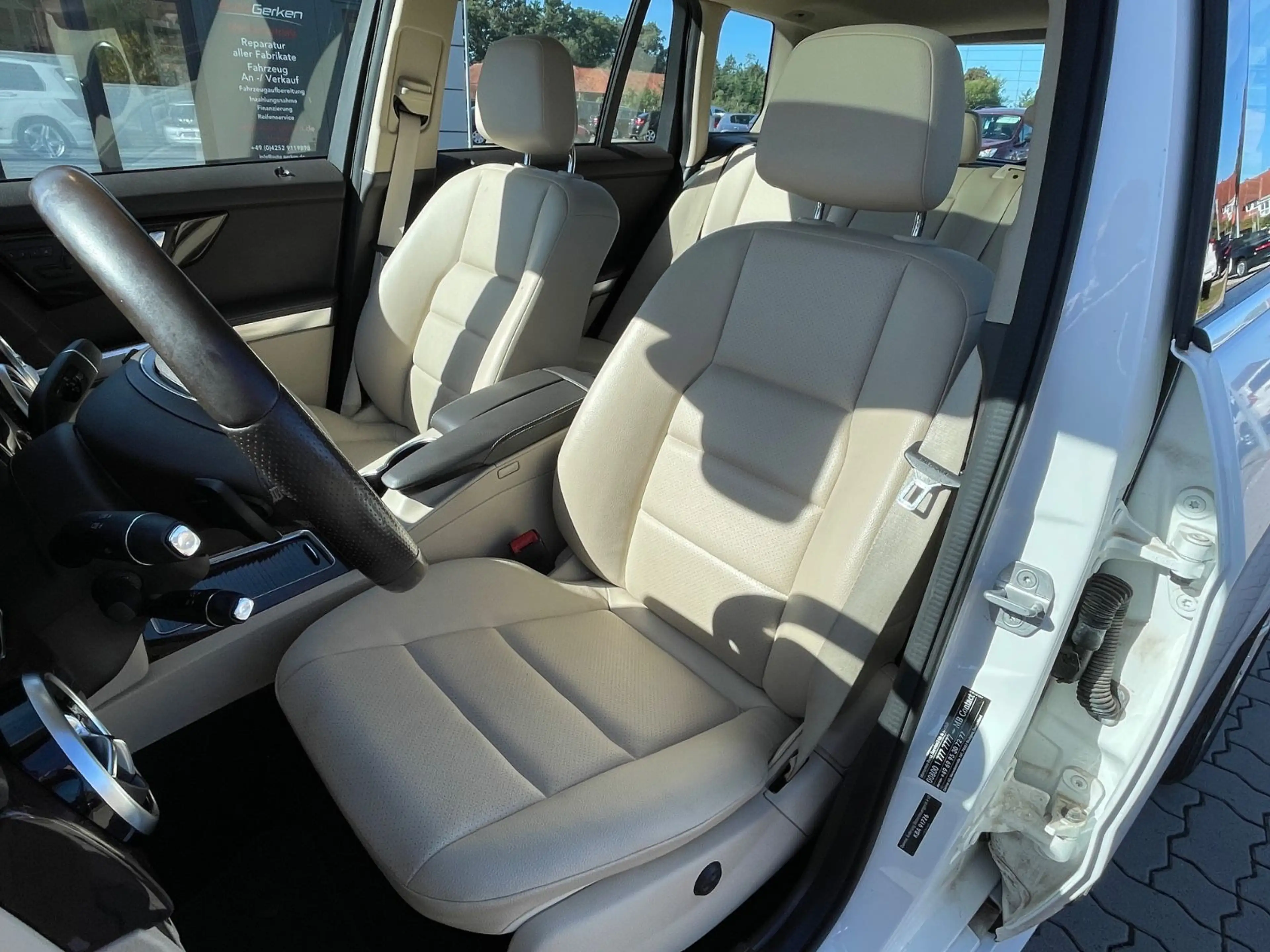 Mercedes-Benz GLK 350 CDI 4Matic Sport-Paket AMG 1HD AHK H/K — photo 12