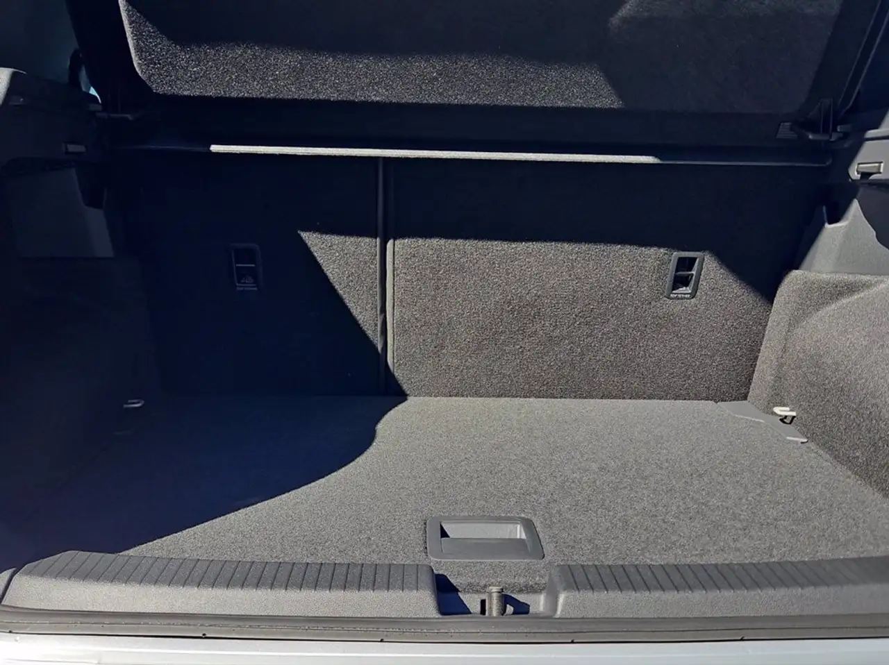 Volkswagen T-Cross 1.0 tsi r-line plus 115cv 11