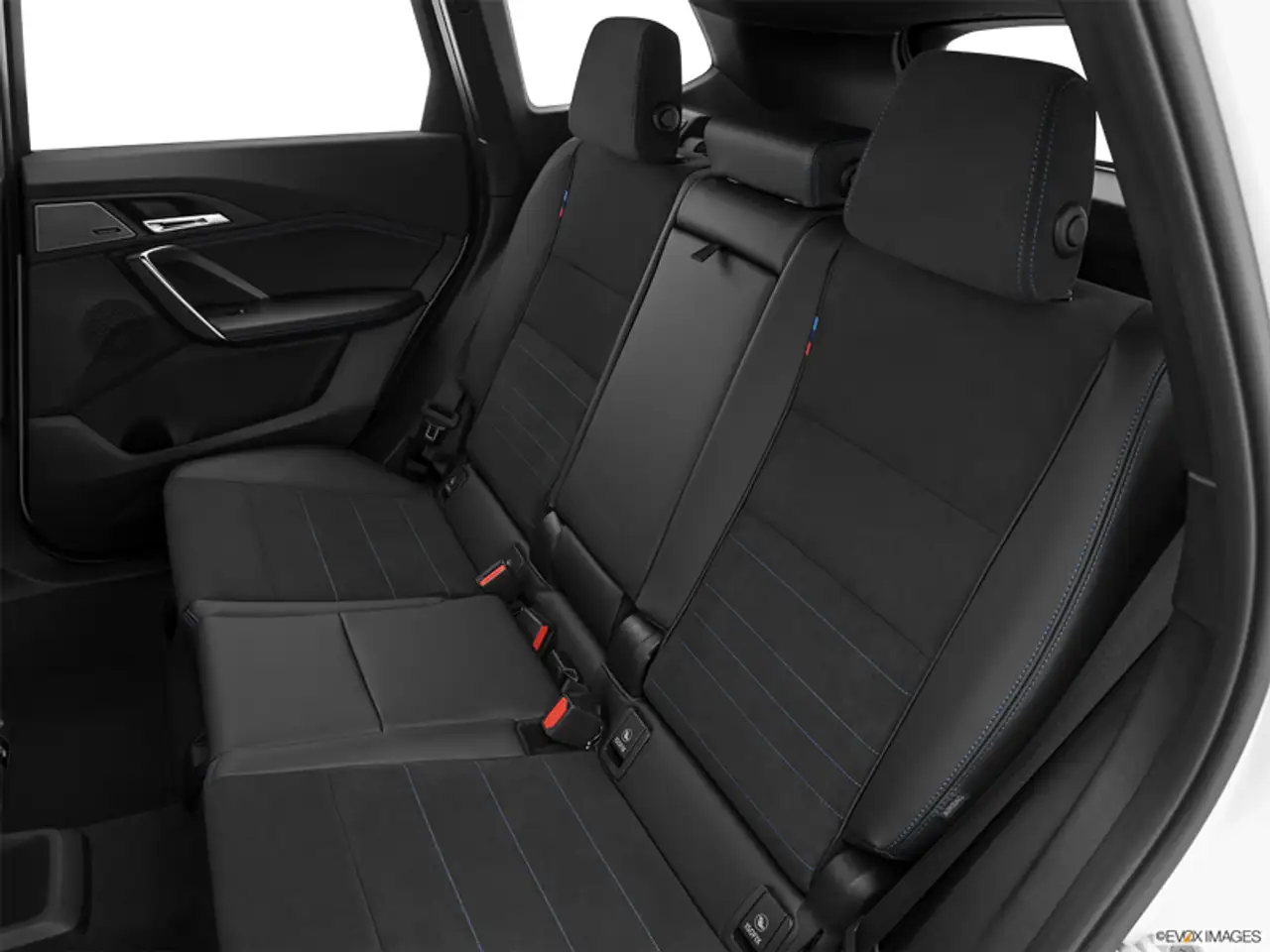 BMW X1 снимка BMW X1