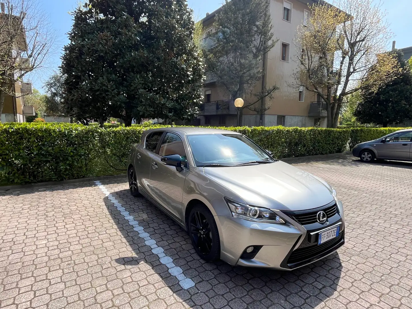 Lexus CT 200h CT 2010 1.8 hybrid Black Street cvt - 2
