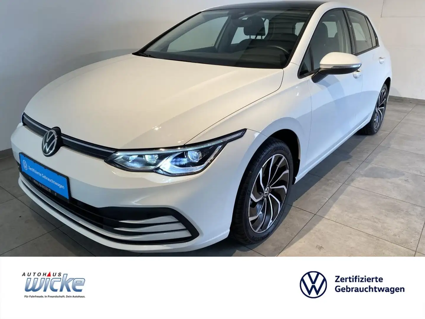 Volkswagen Golf VIII 1.5 TSI Life NAVI KLIMA PDC LED AHK PANO Blanco - 1