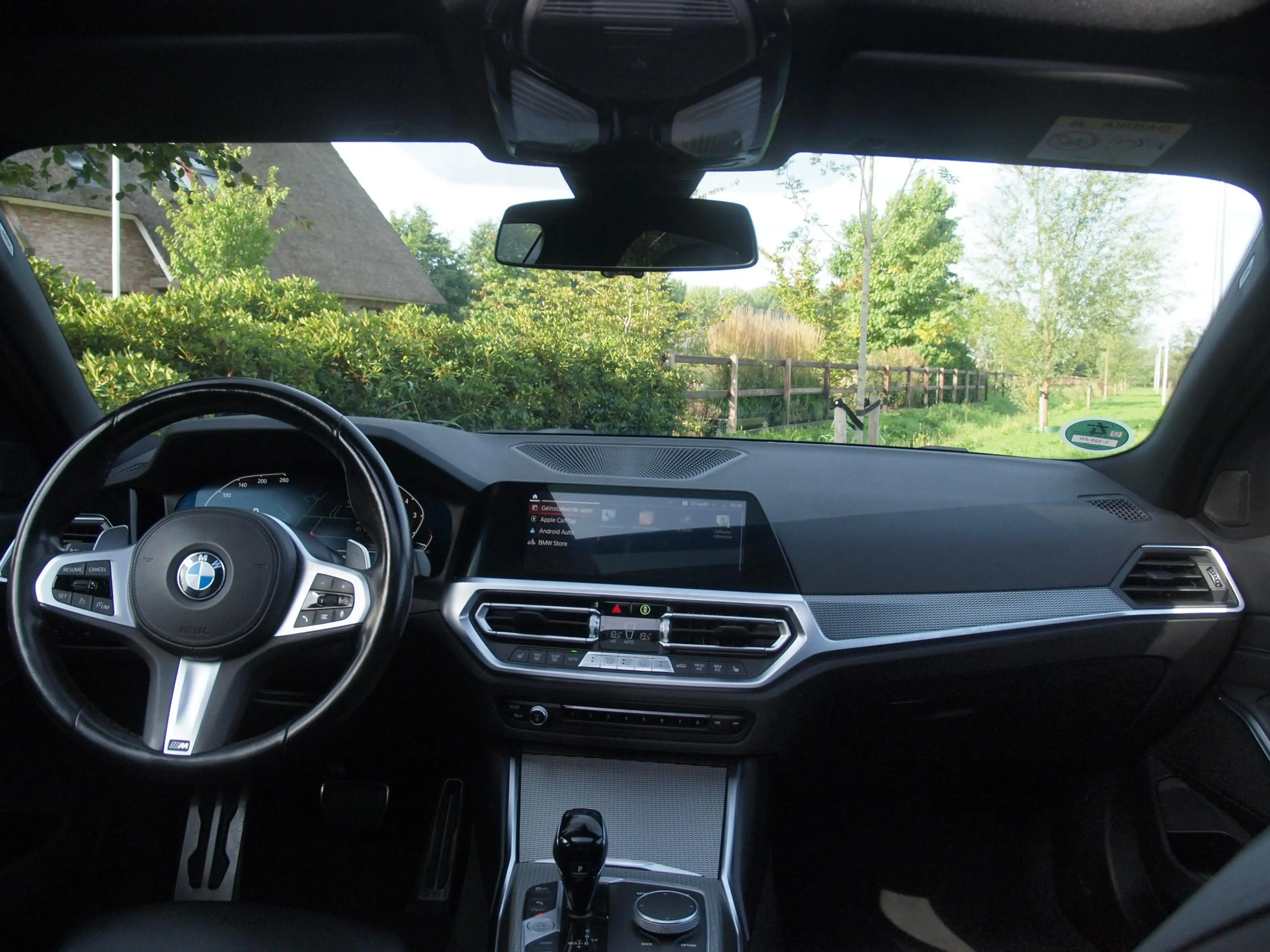BMW 318 3-serie 318i Business Edition | M-Pakket | Panoram — photo 17