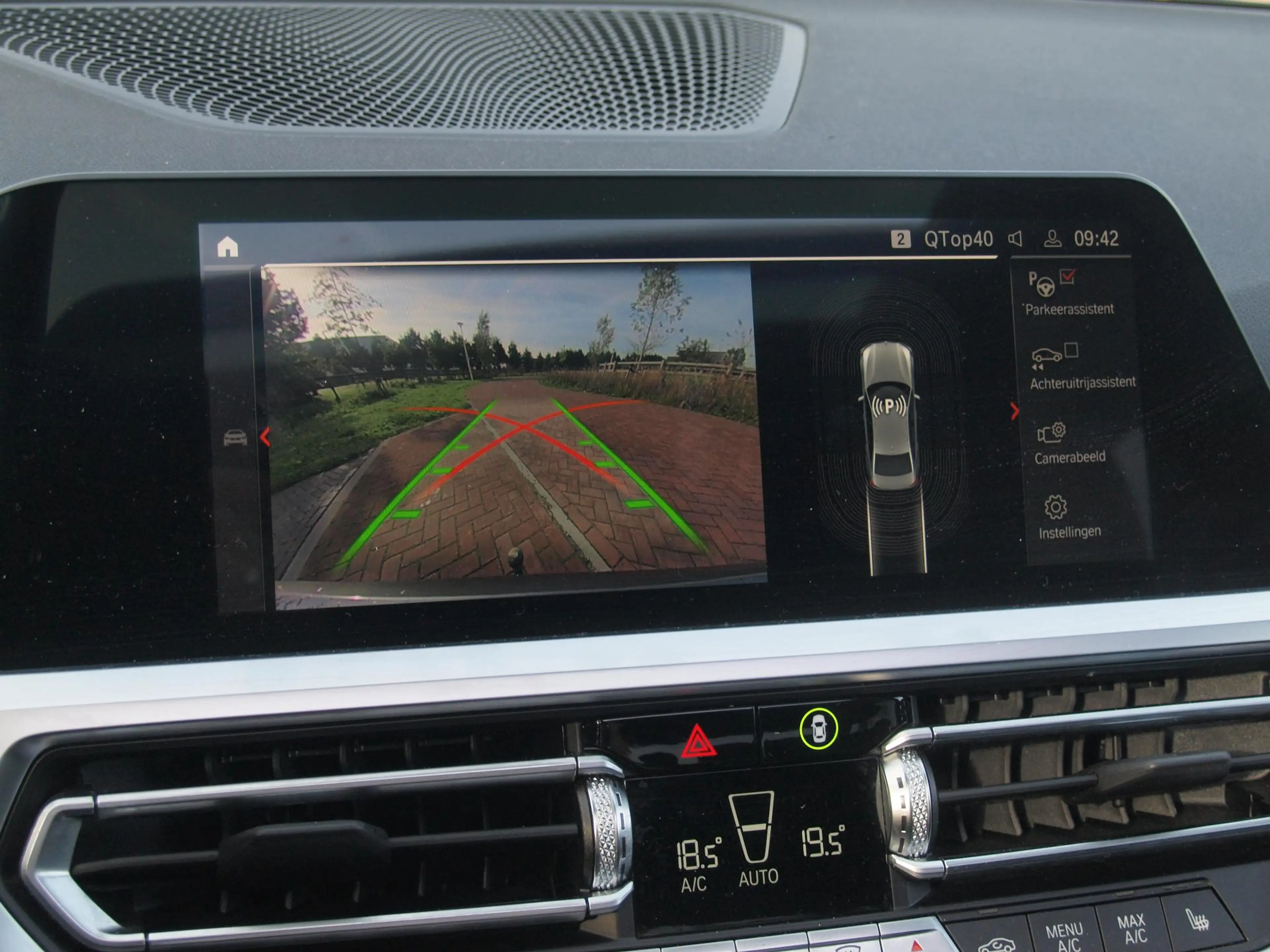 BMW 318 3-serie 318i Business Edition | M-Pakket | Panoram — photo 24