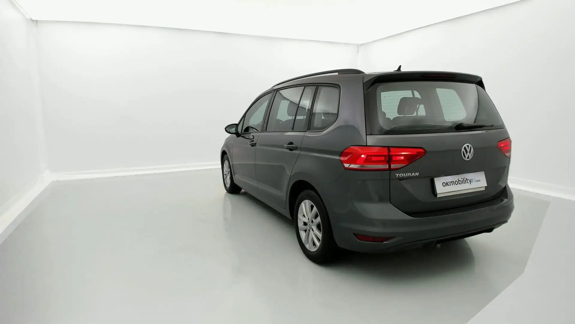 Volkswagen Touran 1.0 TSI Edition 85kW Zilver - 2