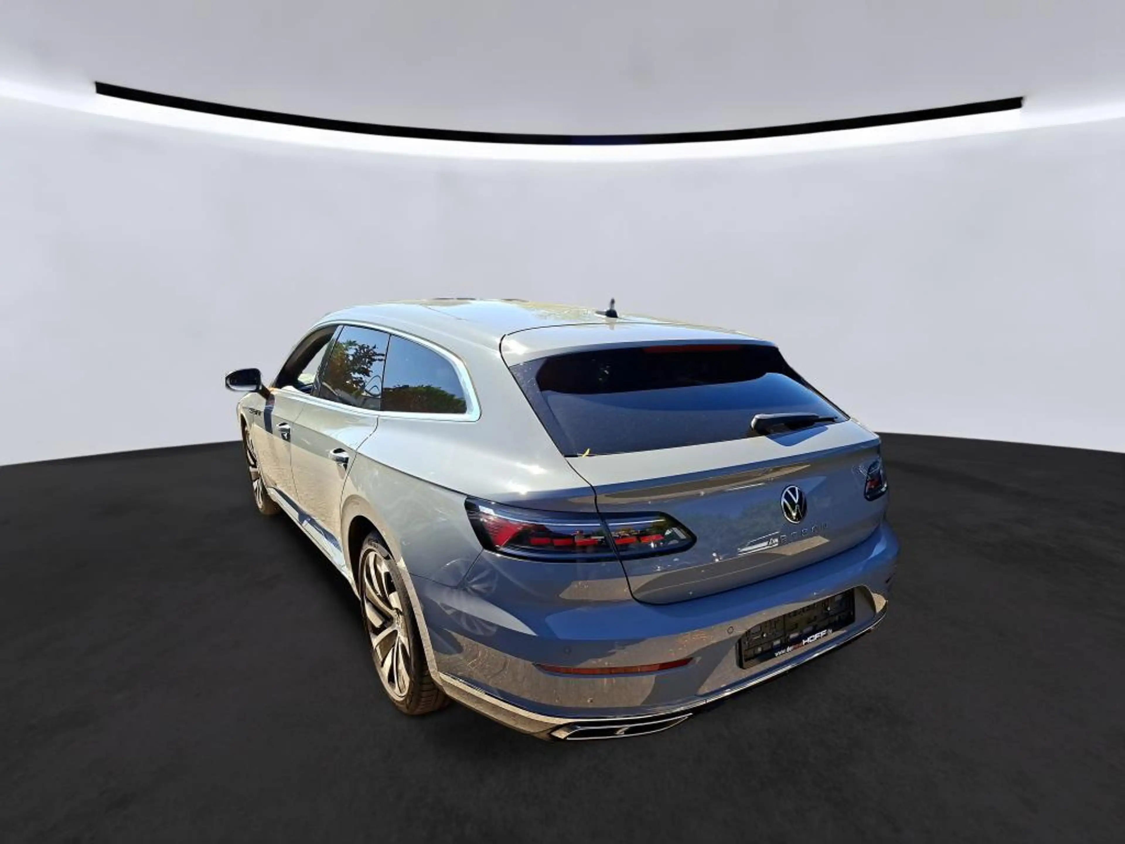 Volkswagen Arteon 2.0 TSI DSG Shooting Brake R-LINE — photo 3