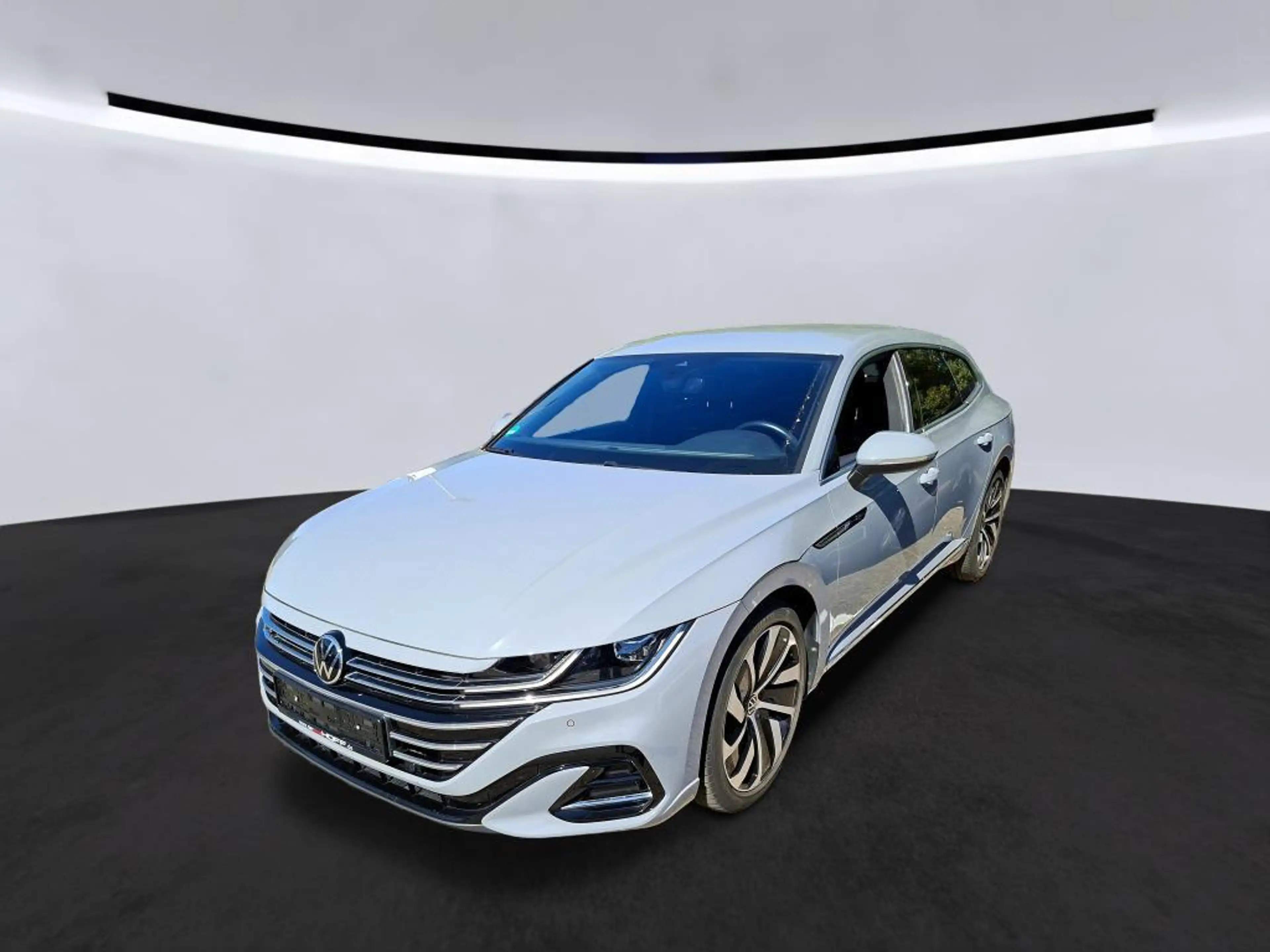 Volkswagen Arteon 2.0 TSI DSG Shooting Brake R-LINE — photo 2