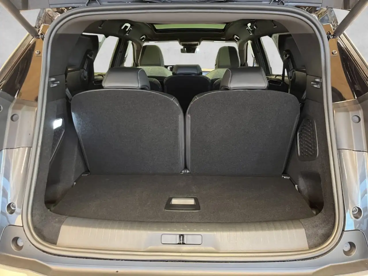 Peugeot 5008 2026 — фото 18
