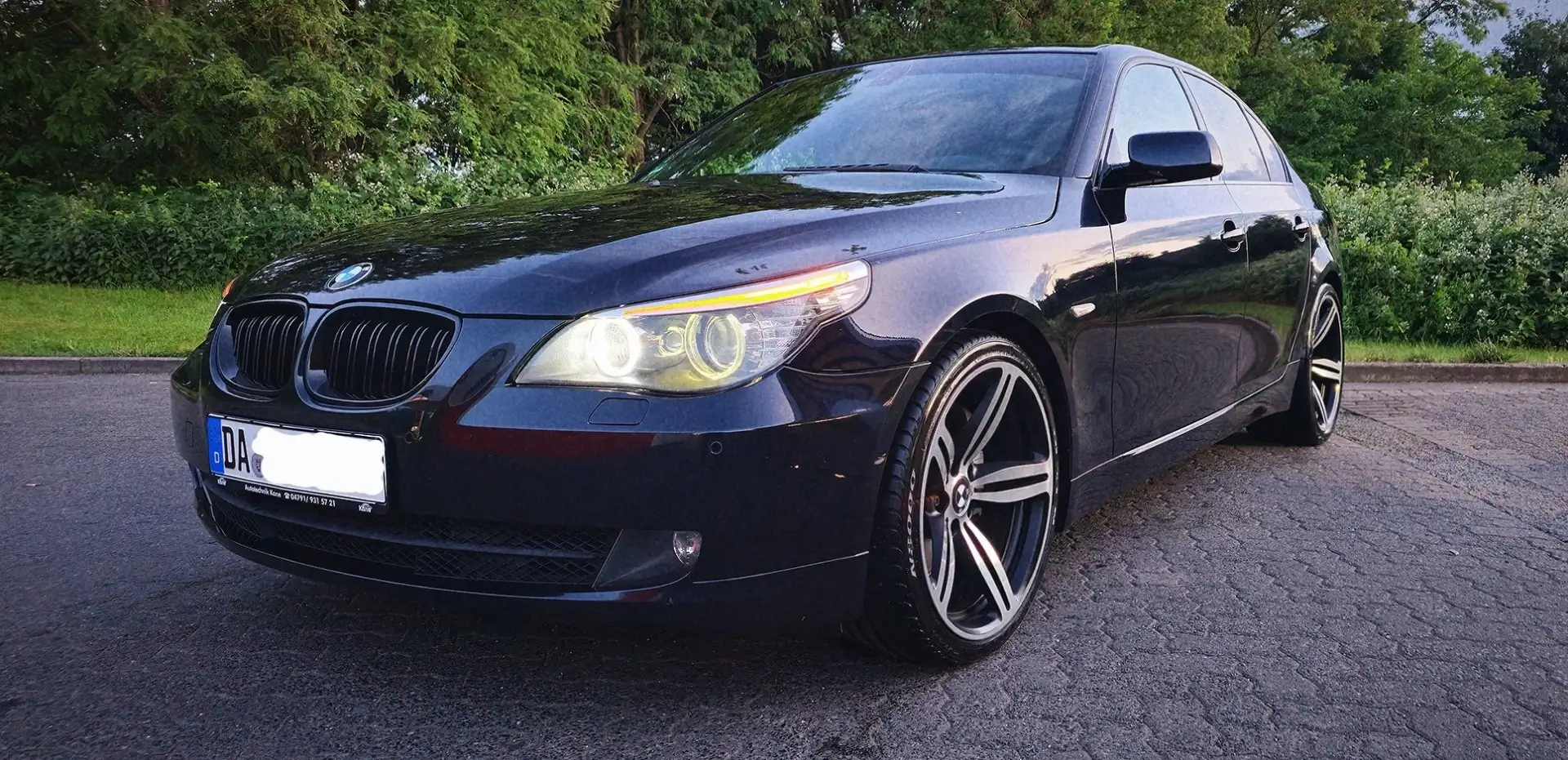 BMW 535 535d Sport-Aut. Individual, high end audio Schwarz - 1