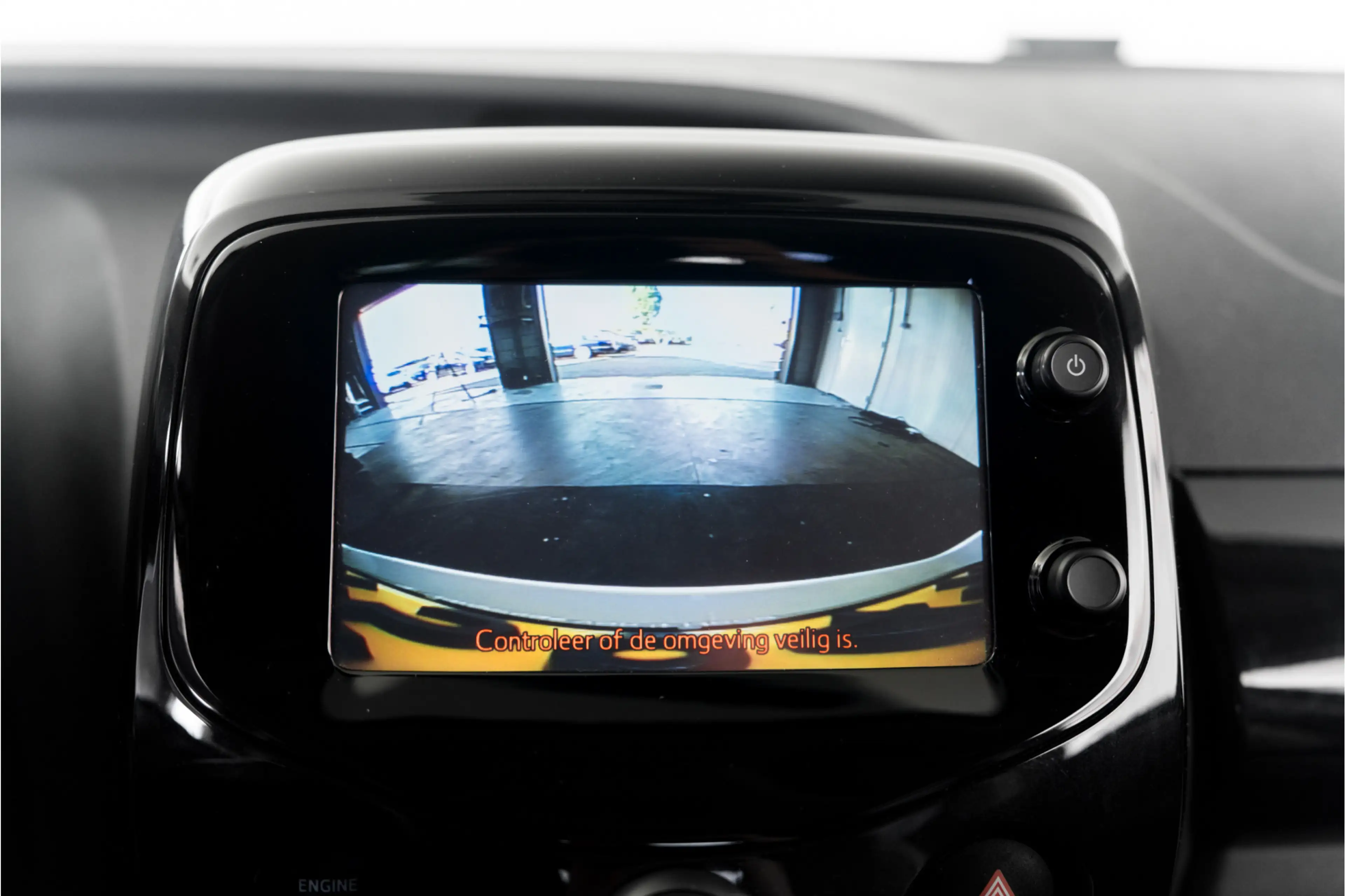 Toyota Aygo 1.0 VVT-i x-cite Camera Keyless Clima — photo 6