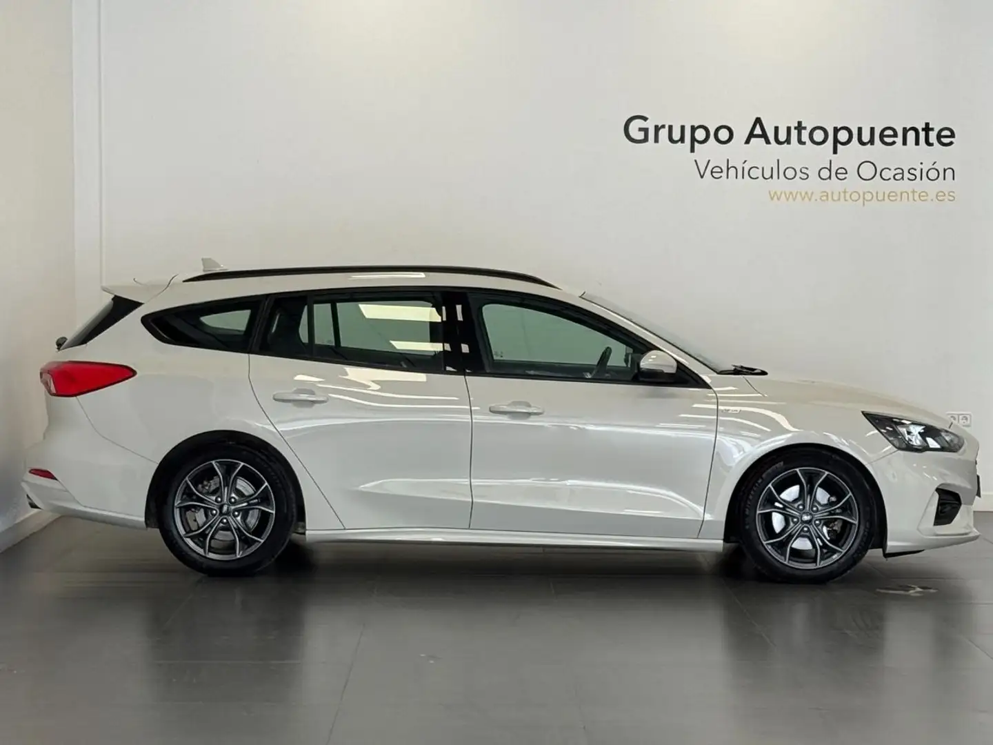 Ford Focus ST LINE Beige - 2