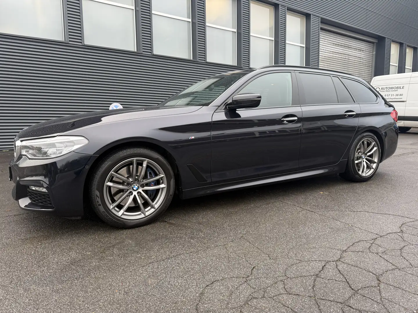 BMW 530 530 d xDrive M Sport Schwarz - 1
