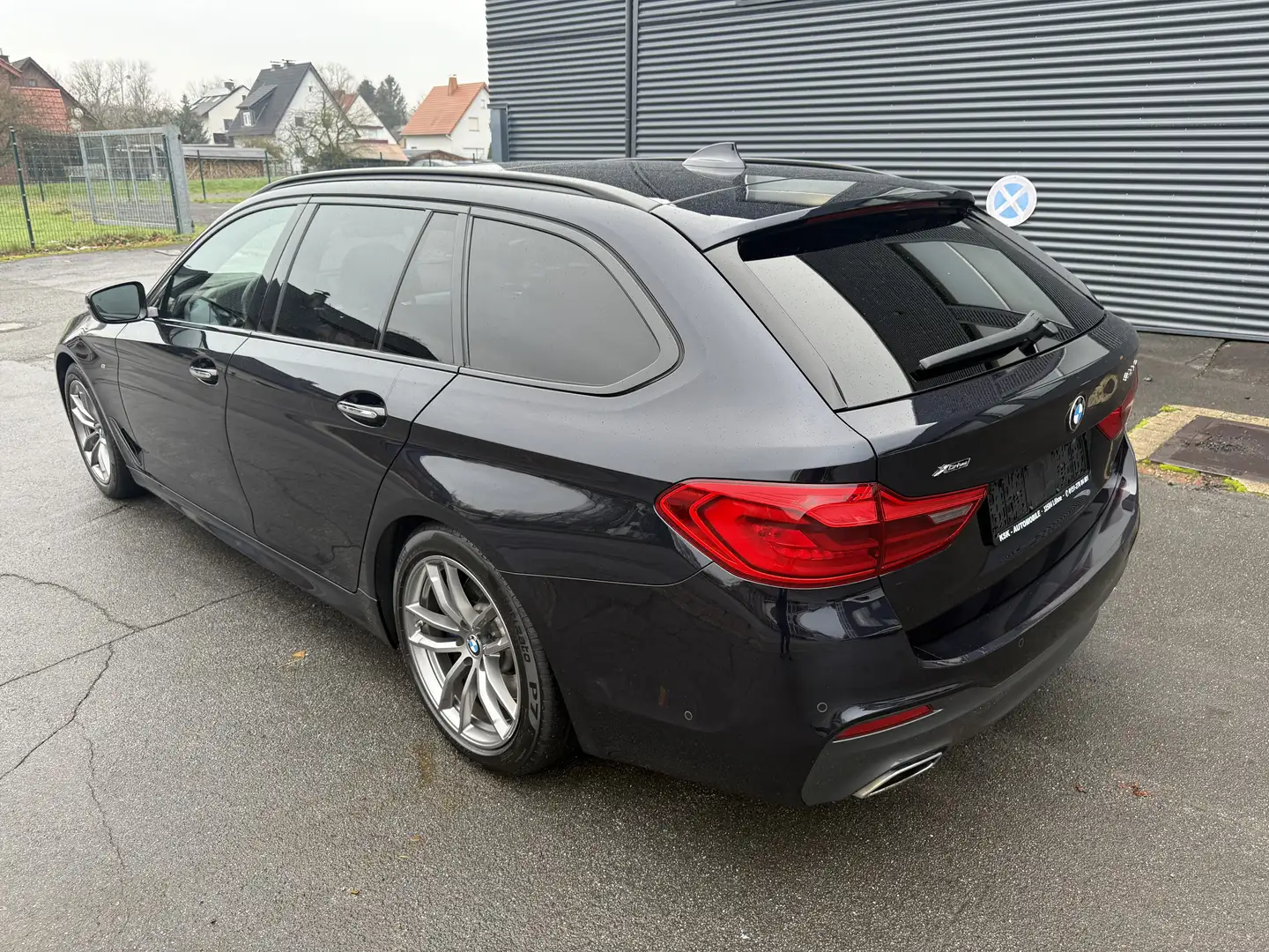 BMW 530 530 d xDrive M Sport Schwarz - 2