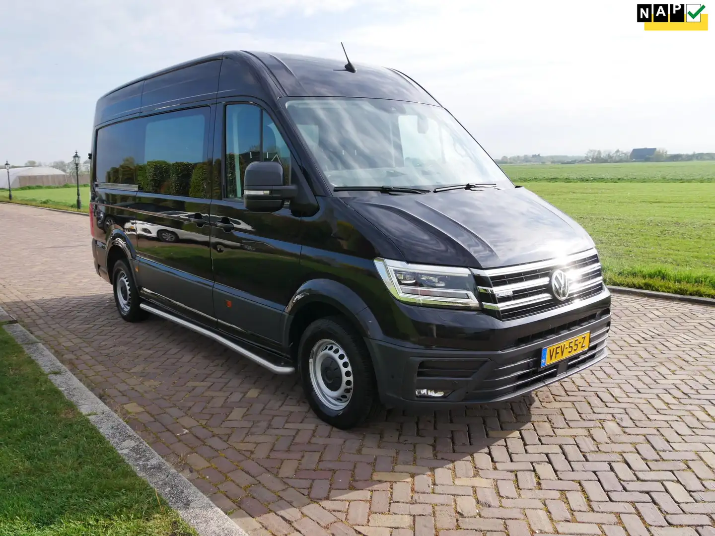 Volkswagen Crafter E-Crafter L3H3 36 kWh LED CLIMA NAVI ** 11699 EX B Zwart - 1