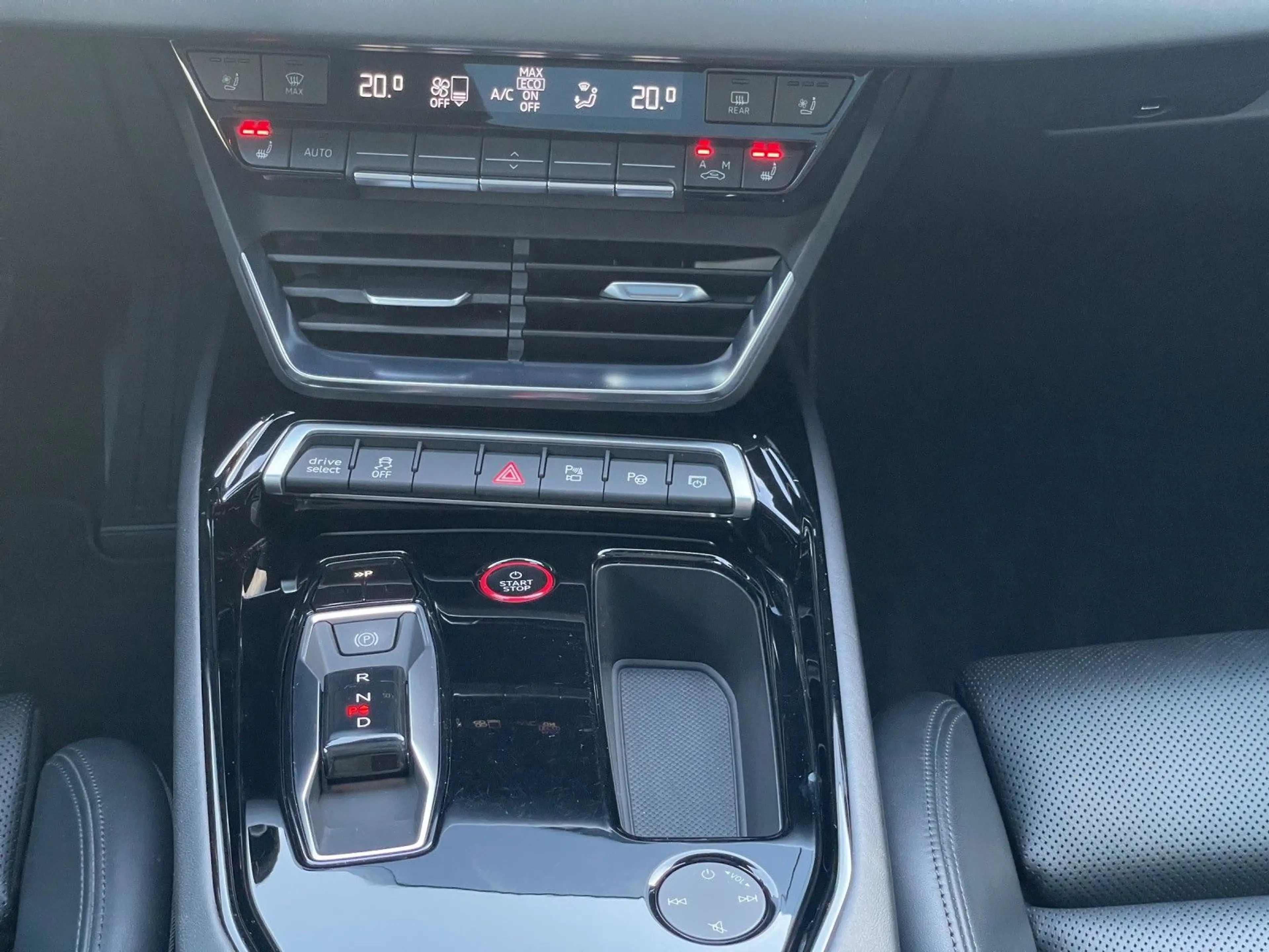 Audi e-tron GT quattro VC*Matrix-LED*HuD*360°KAM*Pano — photo 14