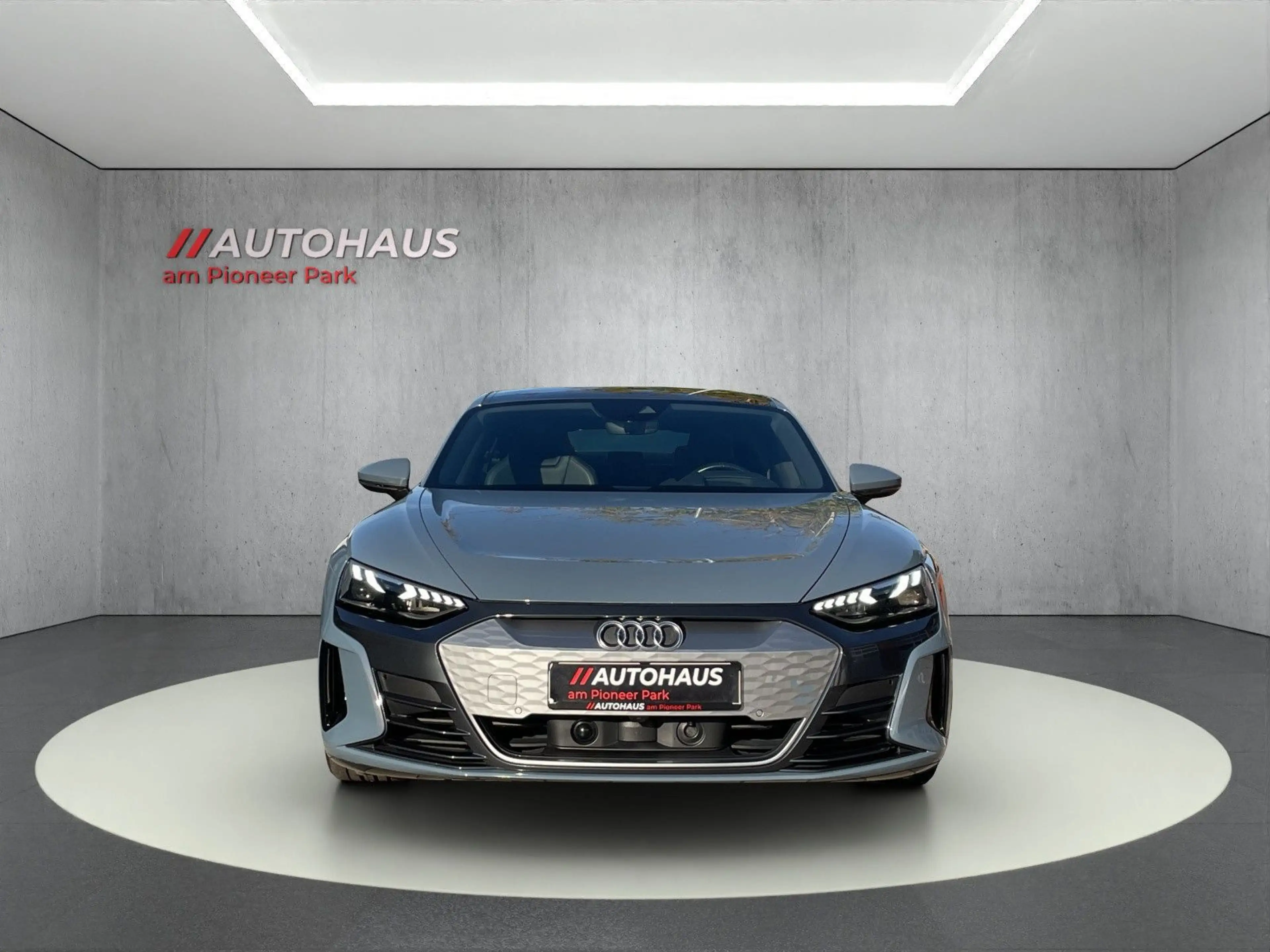 Audi e-tron GT quattro VC*Matrix-LED*HuD*360°KAM*Pano — photo 8