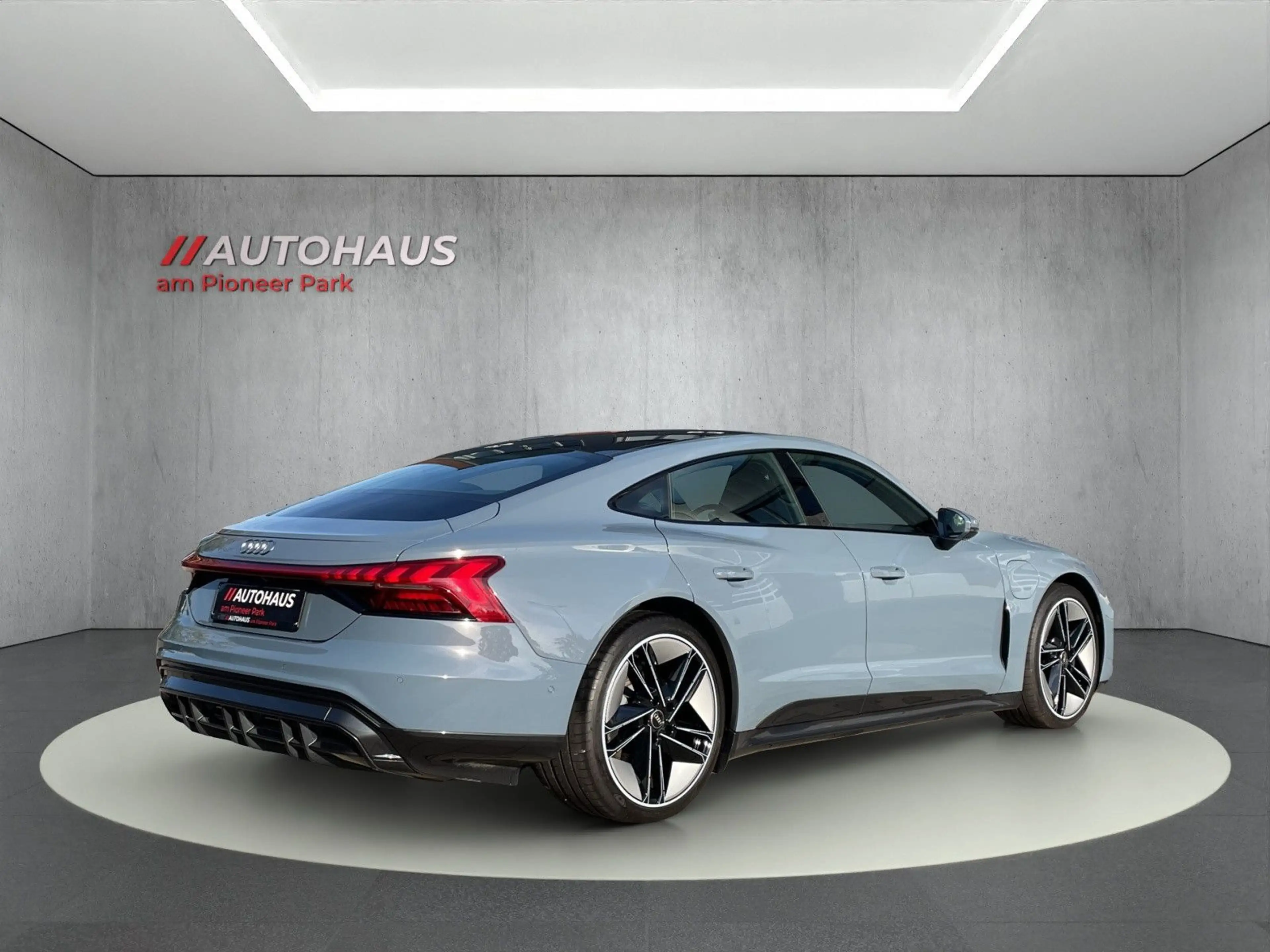 Audi e-tron GT quattro VC*Matrix-LED*HuD*360°KAM*Pano — photo 5