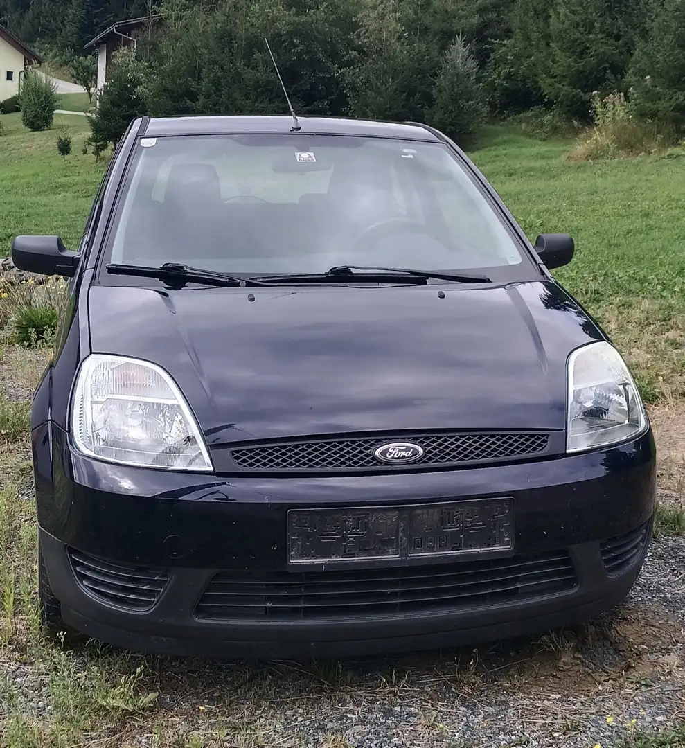 Ford Fiesta Ambiente+ 1,3 8V - 2