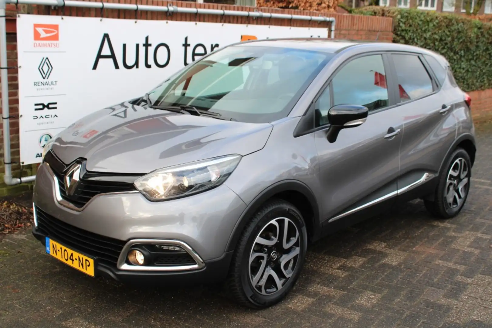 Renault Captur TCe 90 pk Dynamique met pack city Grigio - 1