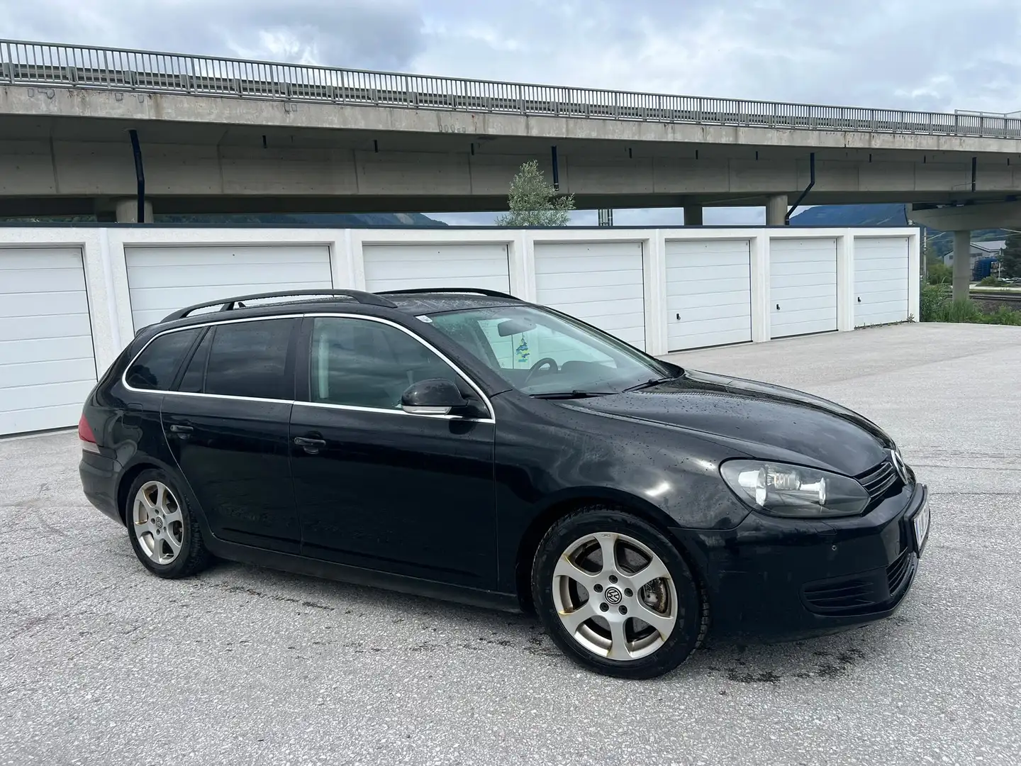 Volkswagen Golf Comfortline 2,0 TDI DPF - 2