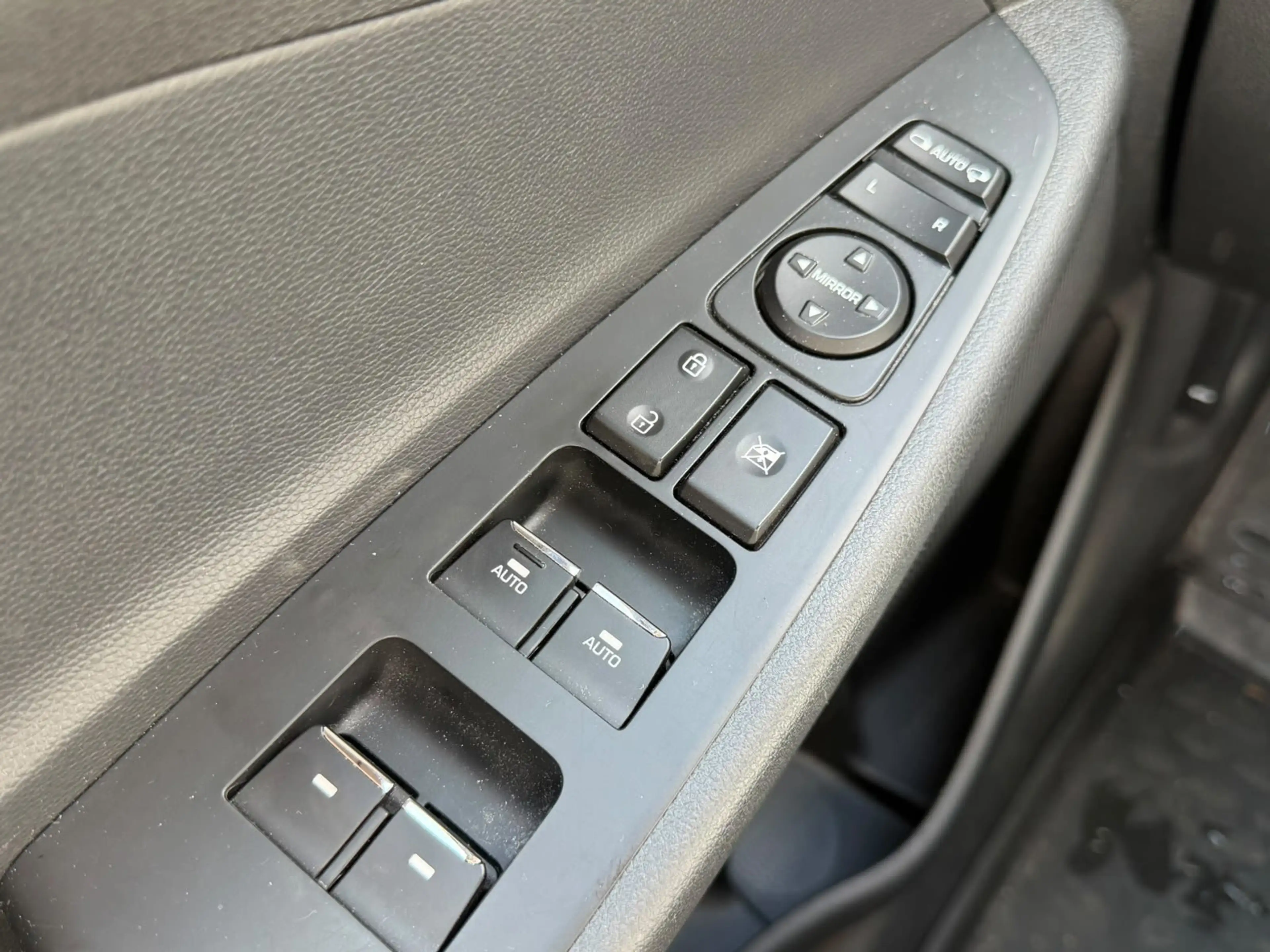Hyundai TUCSON 1.6 T-GDi Premium / Trekhaak / Navigatie / VOL — photo 17