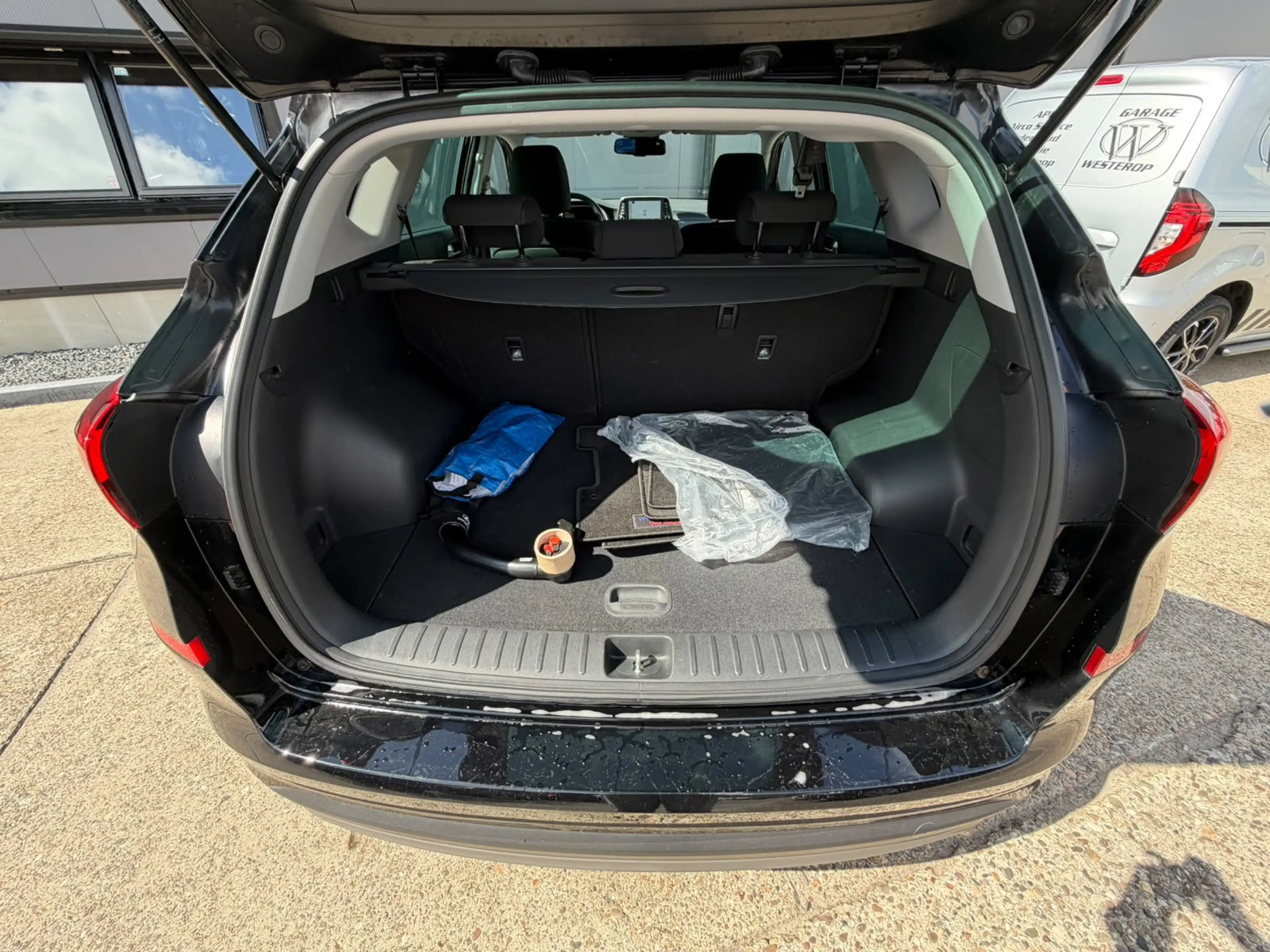 Hyundai TUCSON 1.6 T-GDi Premium / Trekhaak / Navigatie / VOL — photo 10