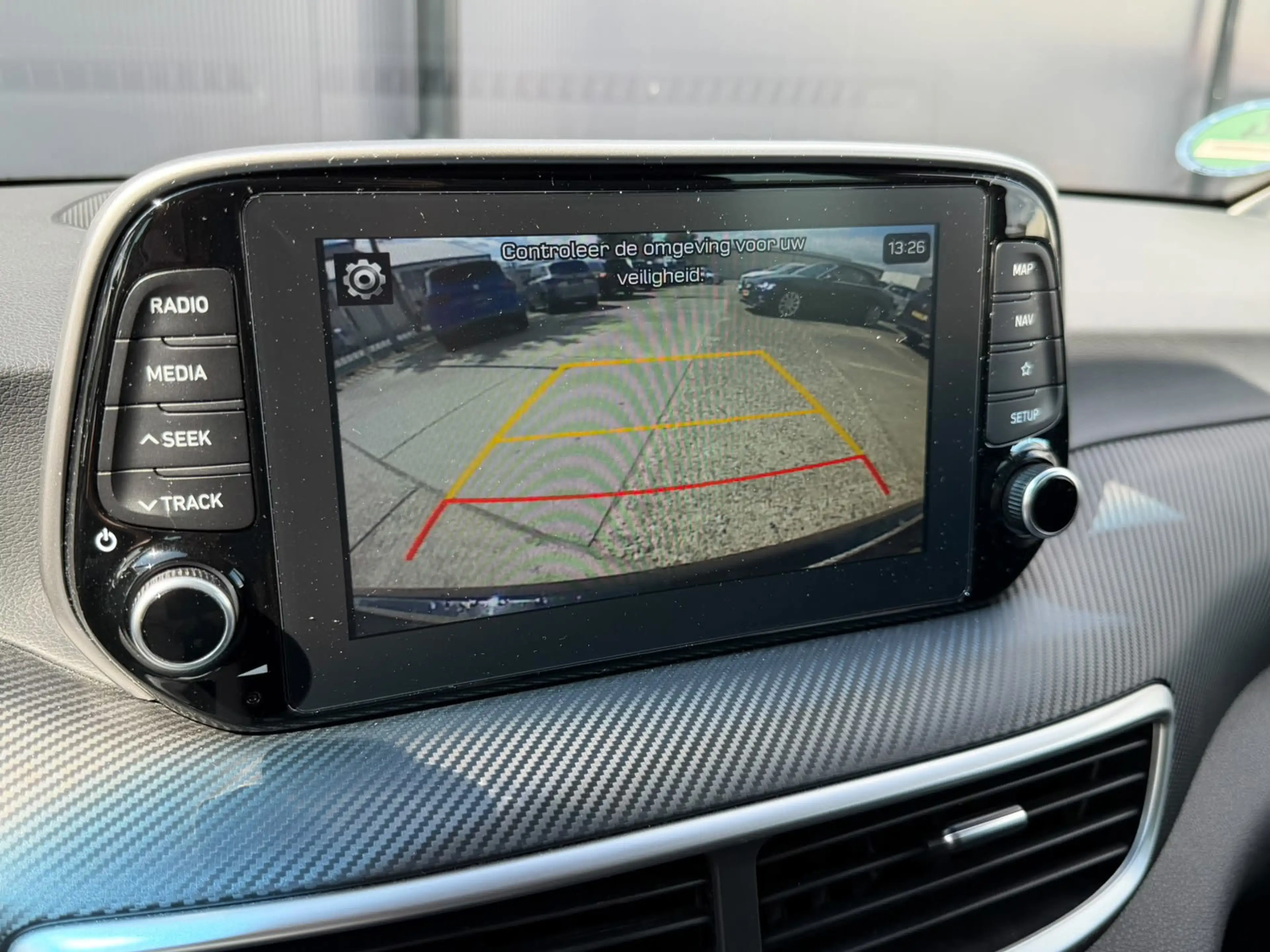 Hyundai TUCSON 1.6 T-GDi Premium / Trekhaak / Navigatie / VOL — photo 28