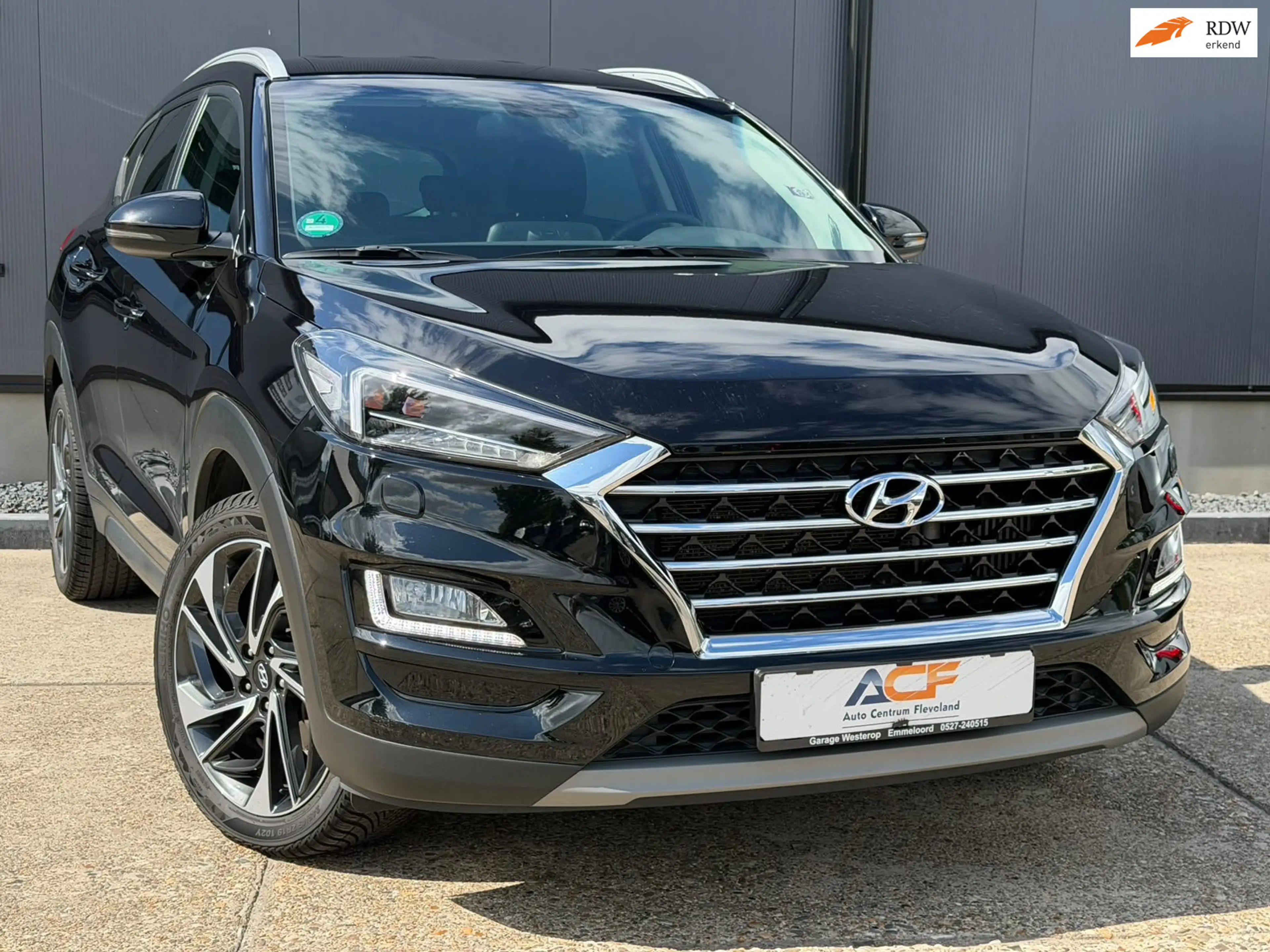 Hyundai TUCSON 1.6 T-GDi Premium / Trekhaak / Navigatie / VOL