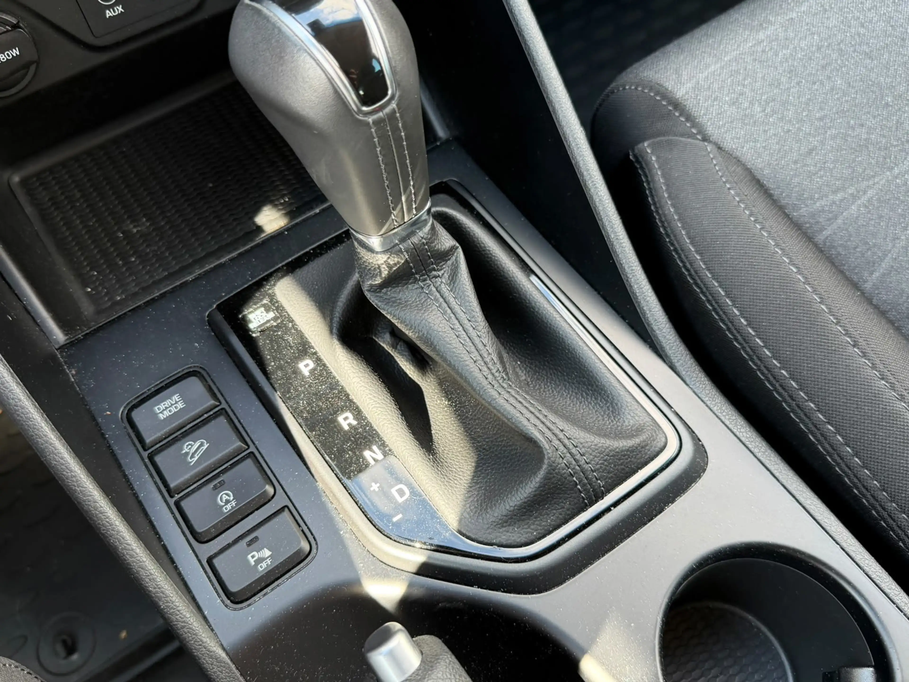 Hyundai TUCSON 1.6 T-GDi Premium / Trekhaak / Navigatie / VOL — photo 31