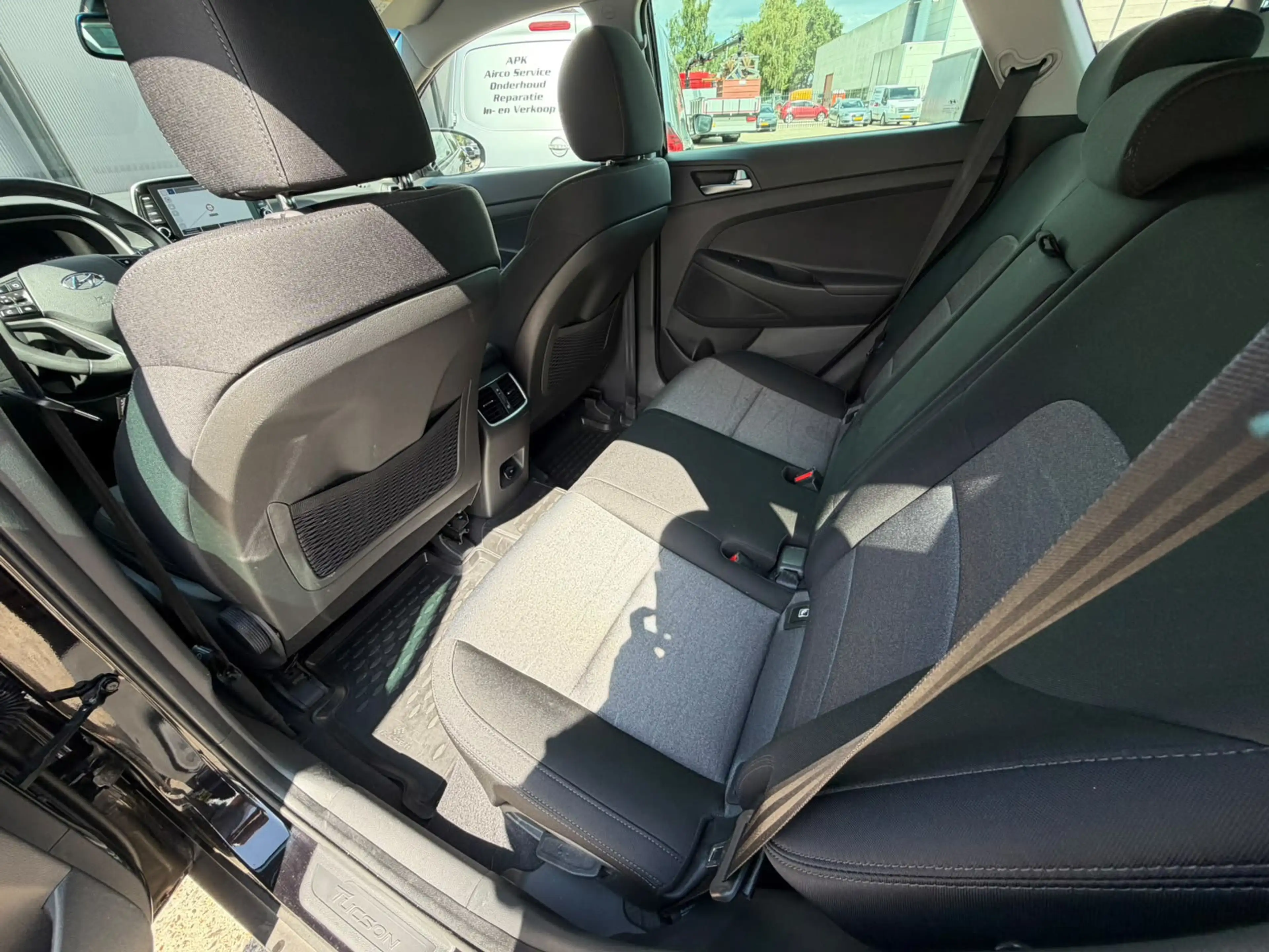 Hyundai TUCSON 1.6 T-GDi Premium / Trekhaak / Navigatie / VOL — photo 14
