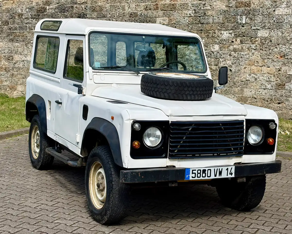 Land-rover Defender 90 TDI Eastnor