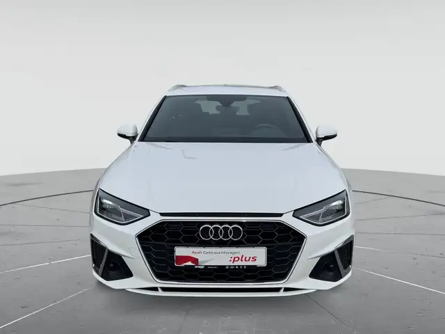 Audi A4 view 2