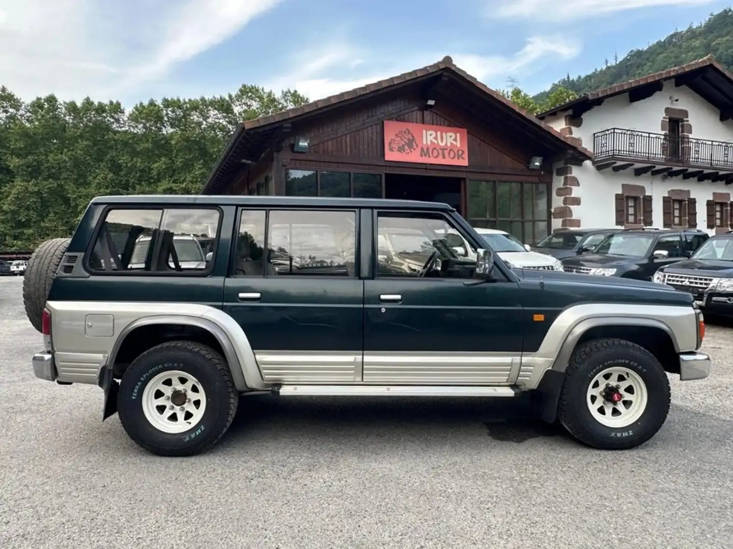 Nissan Patrol GR 2.8TD LWB SLX Verde - 1