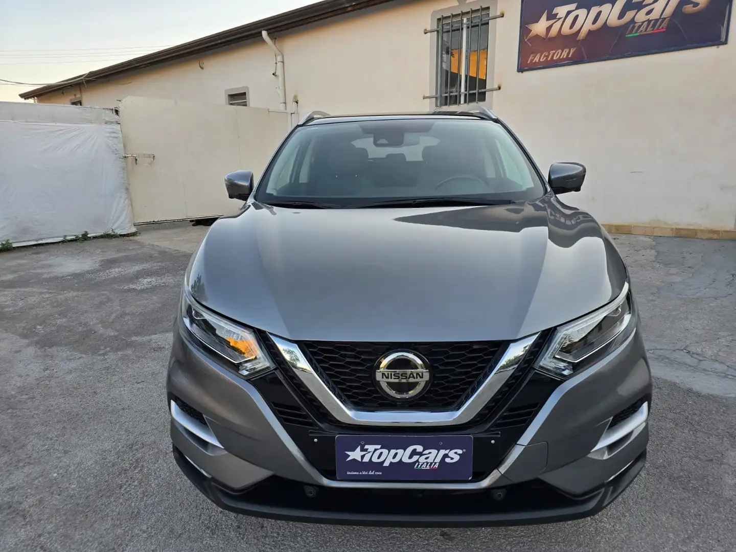 Nissan Qashqai Qashqai 1.5 dci Tekna+ 115cv - 2021 Grigio - 1