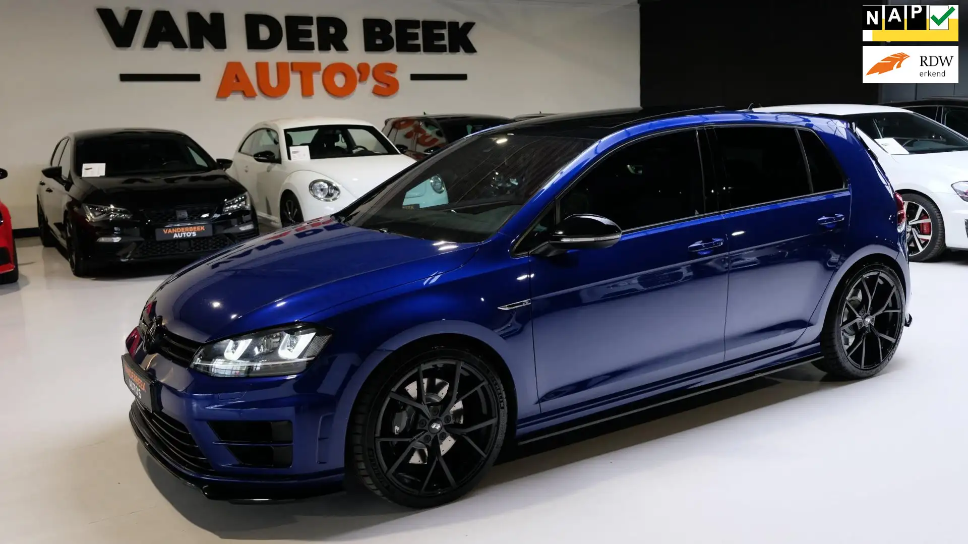 Volkswagen Golf 2.0 TSI R 4Motion 300PK DSG ACC PANO LEDER FULL OP Blauw - 1