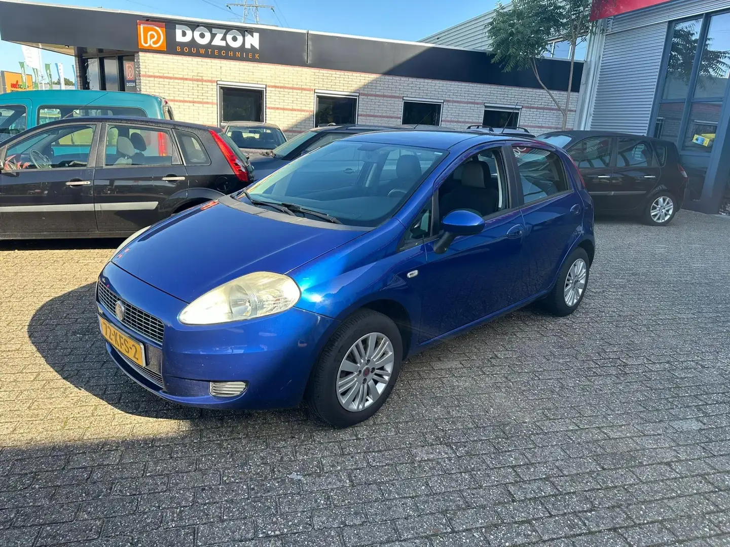 Fiat Grande Punto 1.4 Edizione Lusso 89000 km Blauw - 1