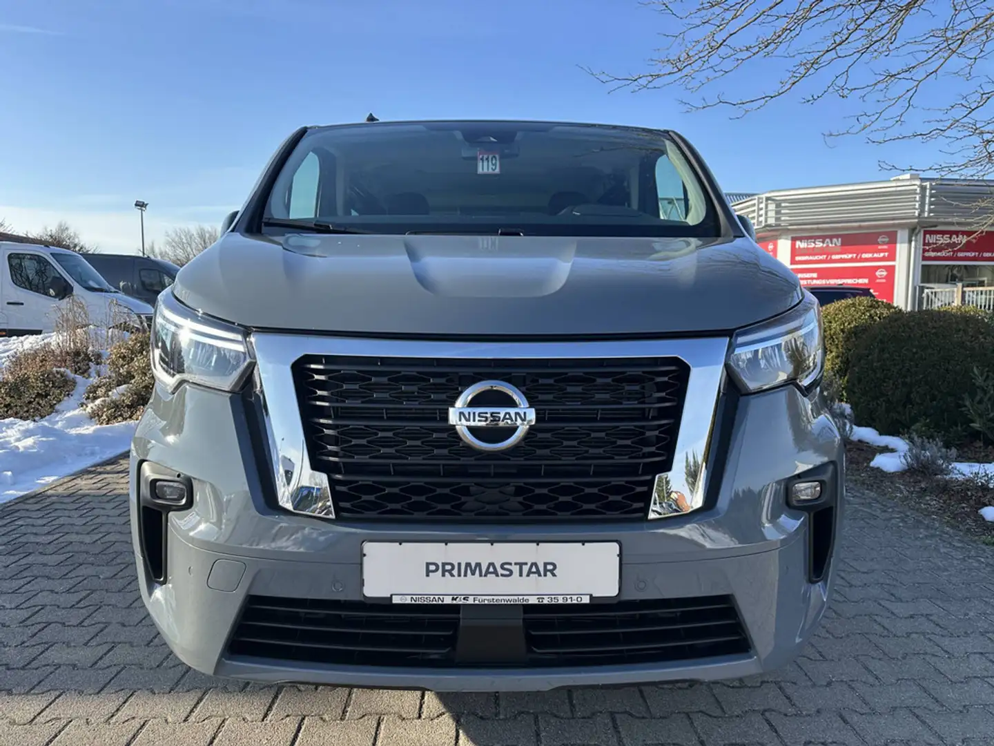 Nissan Primastar Kombi9 L1H1 2,8t Dci150 6MT TEKNA 2ST HK BES+DESIGN-PAKET Grau - 2