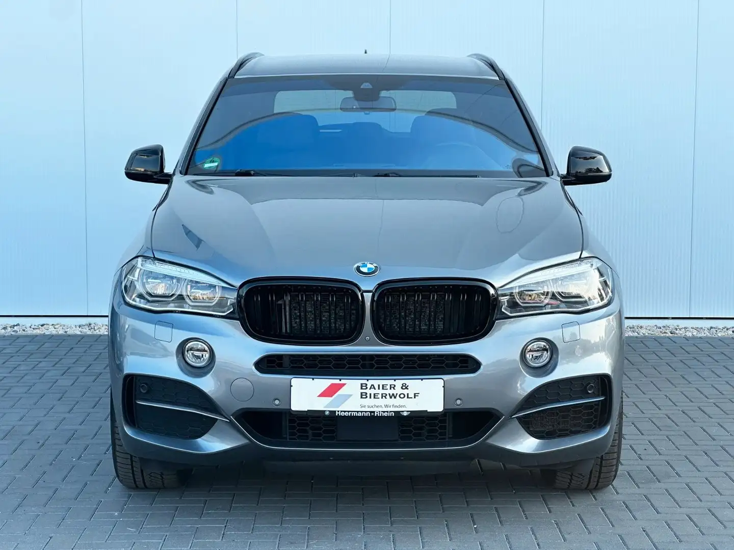 BMW X5 M50d KEYLESS HUD STANDH. AHK ACC 360GRAD Grey - 2