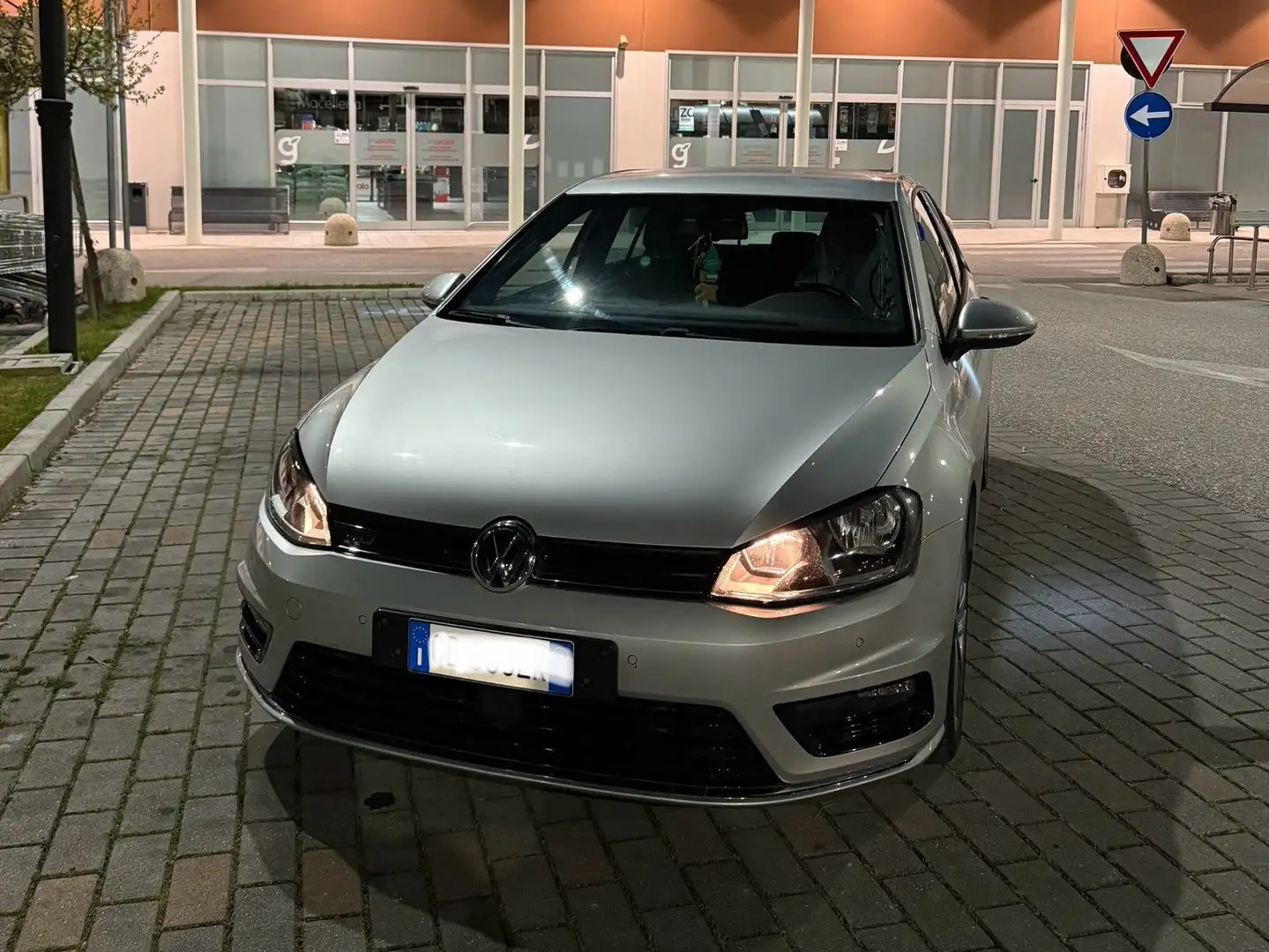 Volkswagen Golf Golf VII 5p 1.4 tsi RLINE150cv dsg 7 MARCE ACC Argento - 1