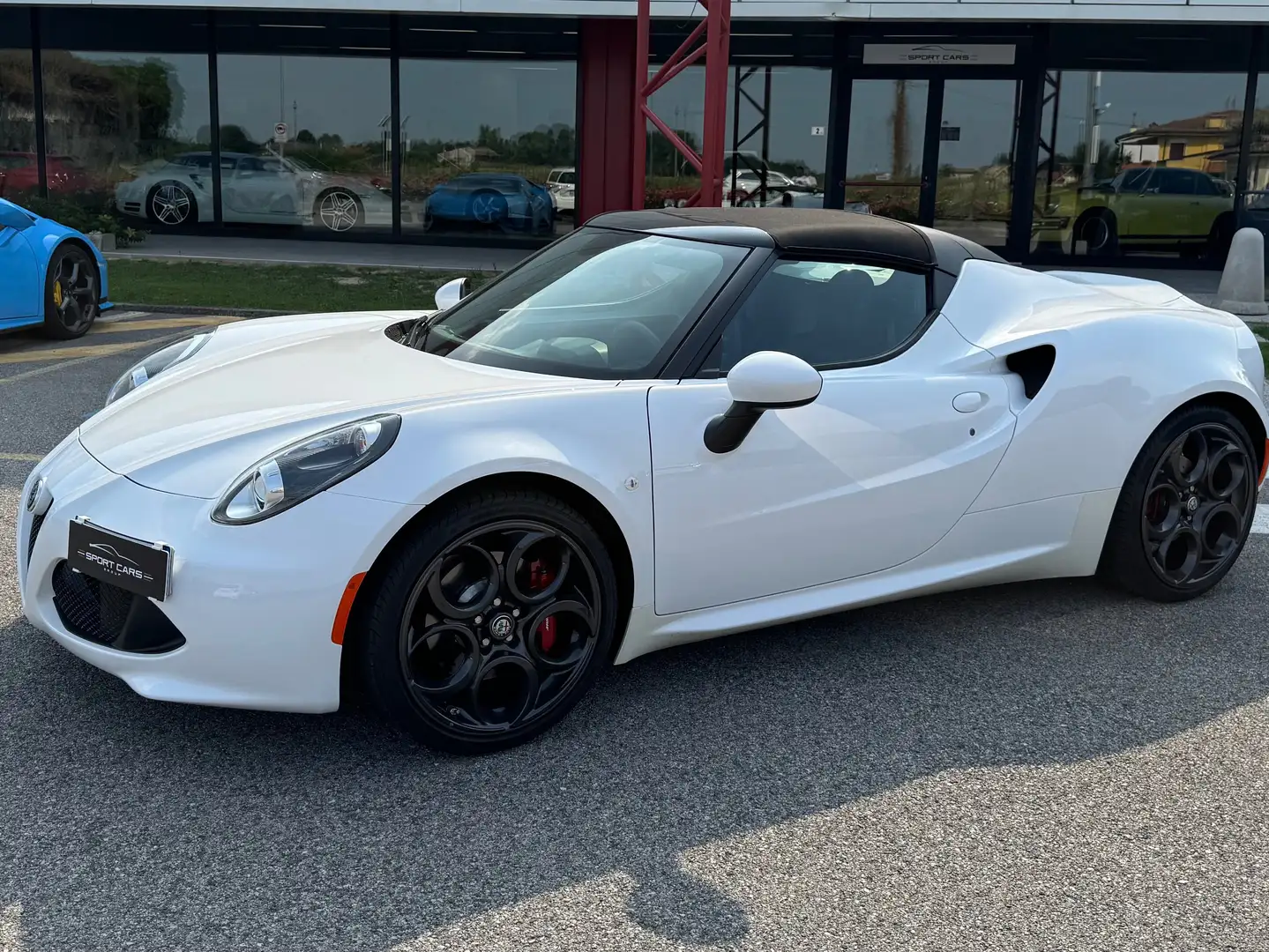 Alfa Romeo 4C Spider 1750 tbi 240cv tct Білий - 1