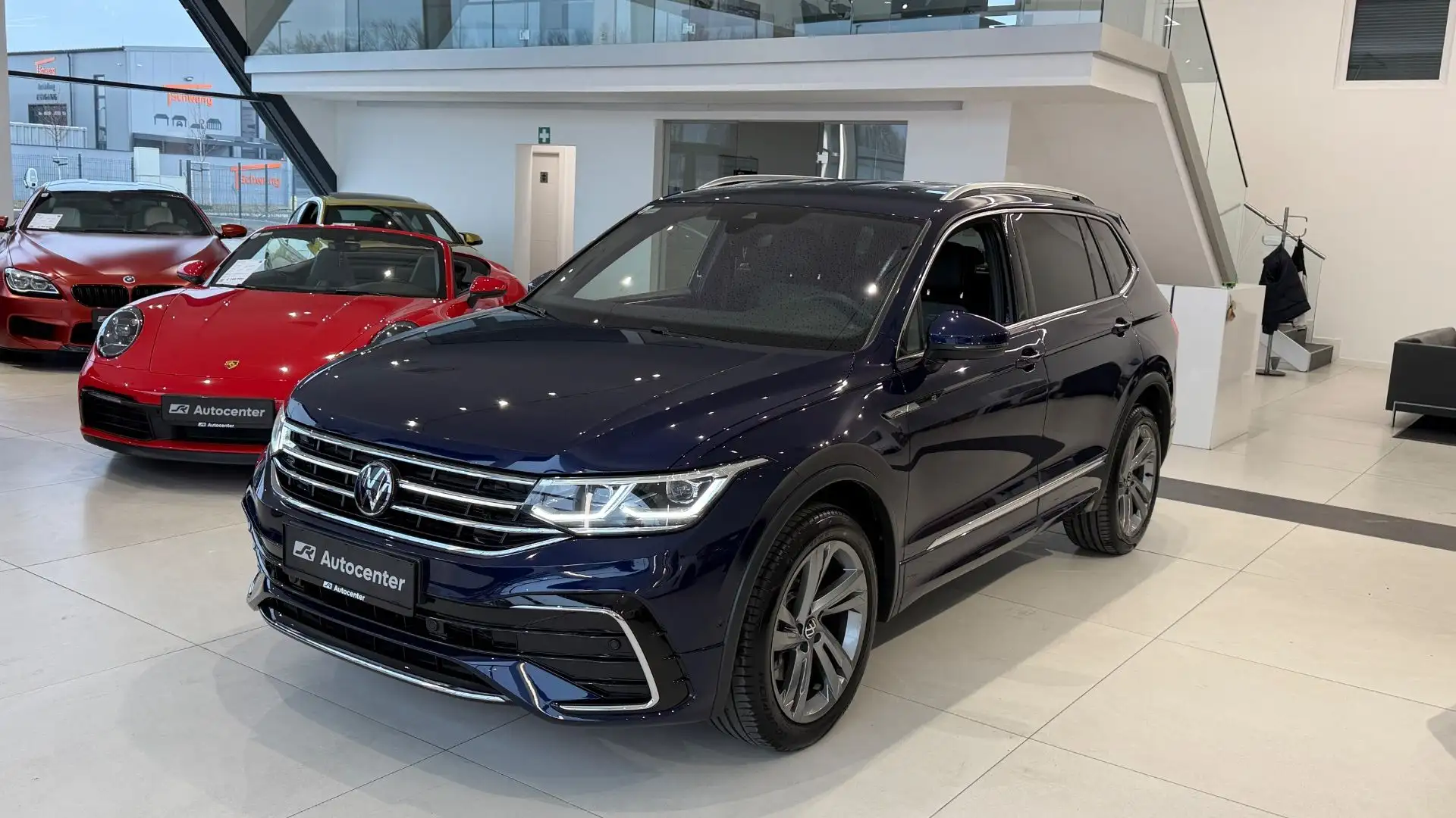 Volkswagen Tiguan Allspace 2,0 TSI ACT 4Motion DSG R-Line Blau - 1