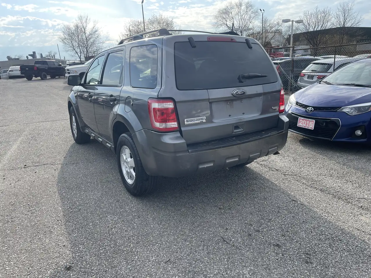Ford Escape снимка Ford Escape