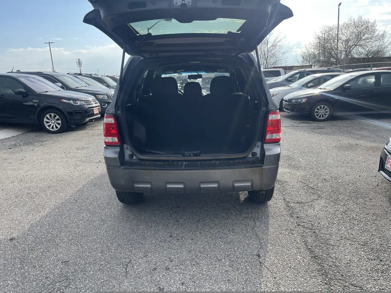 Ford Escape снимка Ford Escape