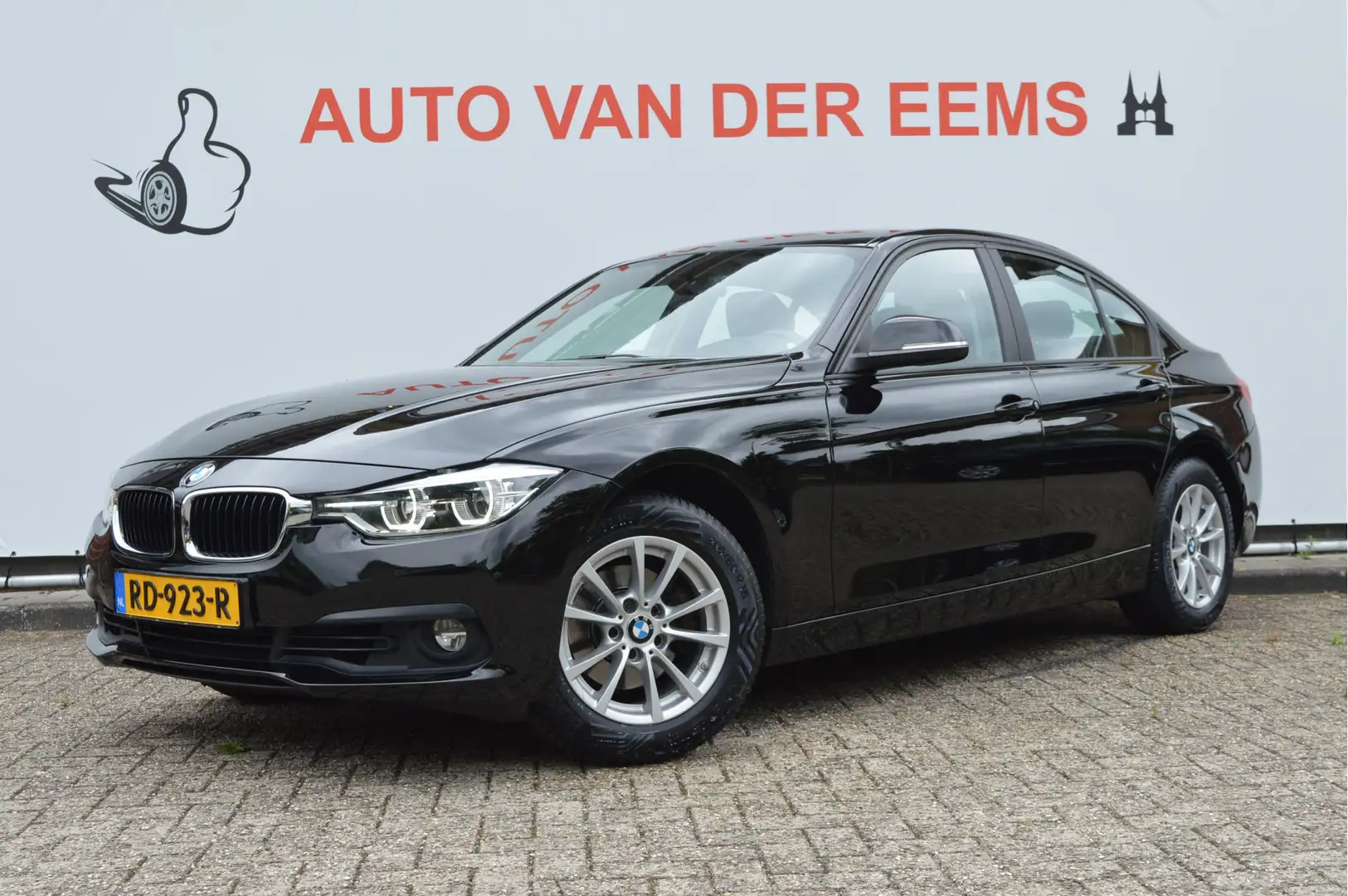 BMW 318 3-serie 318i Executive Nap / Autom. / Clima / Spor Zwart - 1