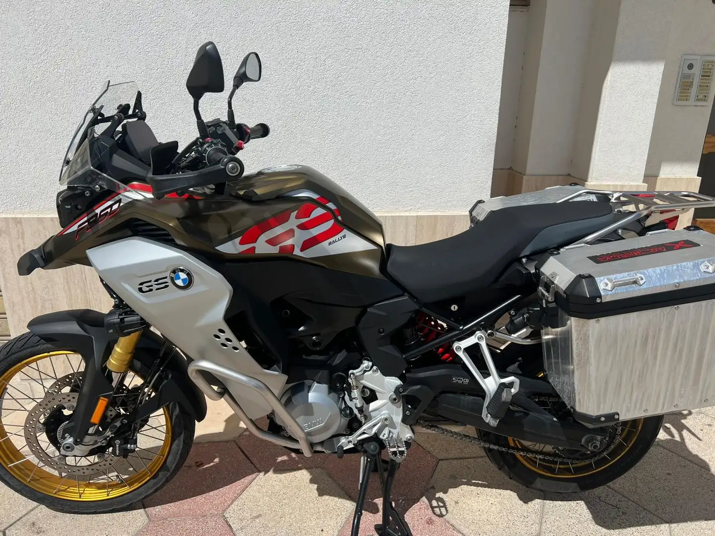 BMW F 850 GS Adventure rally Bronz - 1