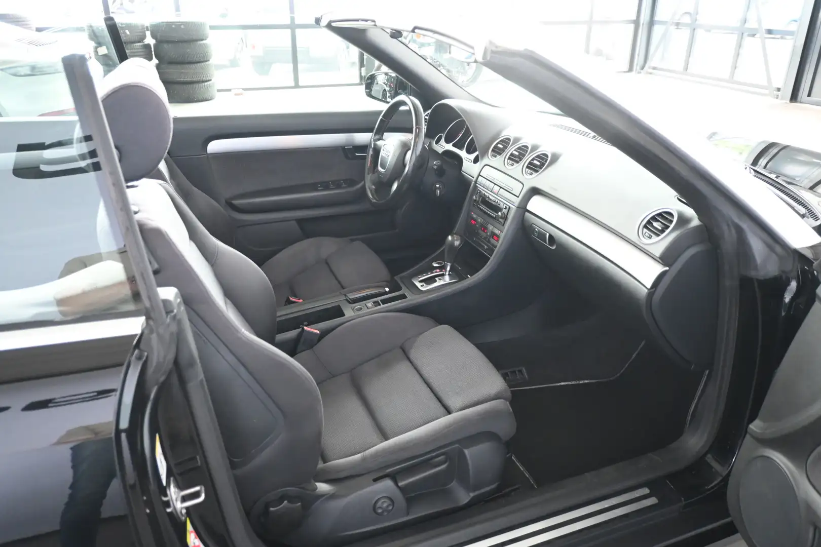 Audi A4 2.7 TDI Cabriolet Automaat Airco Cruise control El Zwart - 2