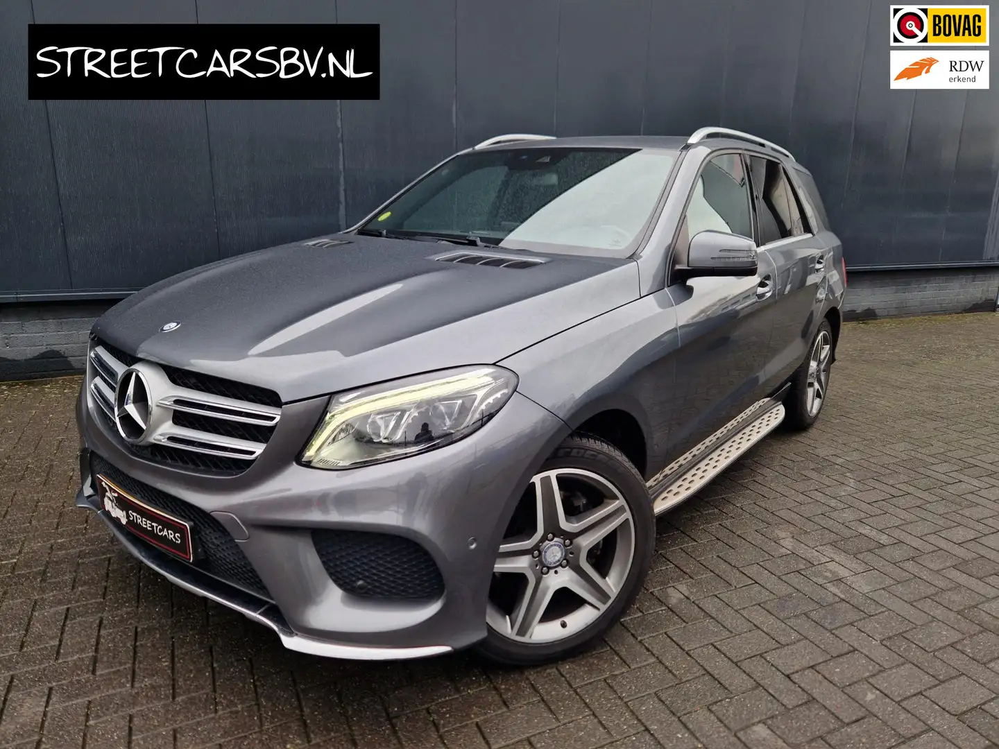 Mercedes-Benz GLE 250 d 4MATIC AMG Sport Edition Grau - 1